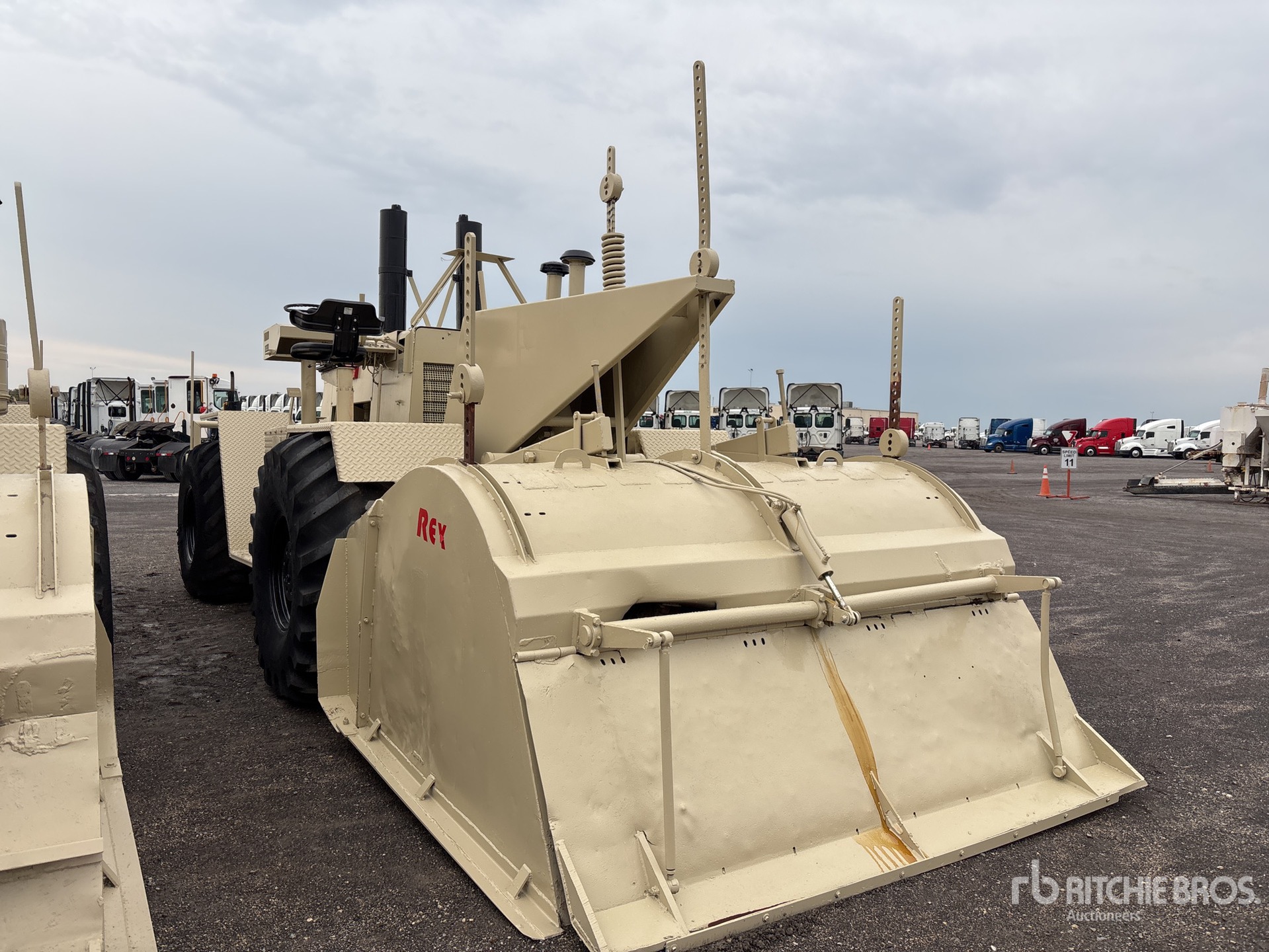 General Appearance with Picture, Left Rear Corner