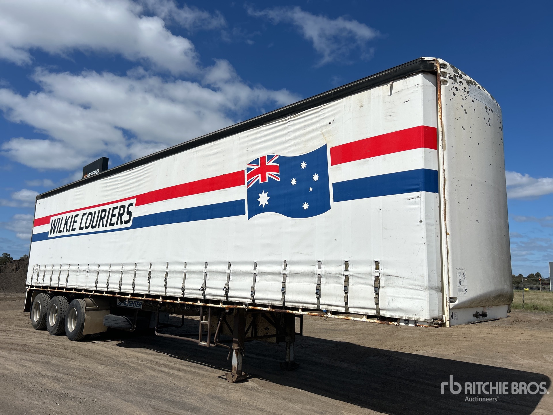 Aspect général with Image, coin avant gauche