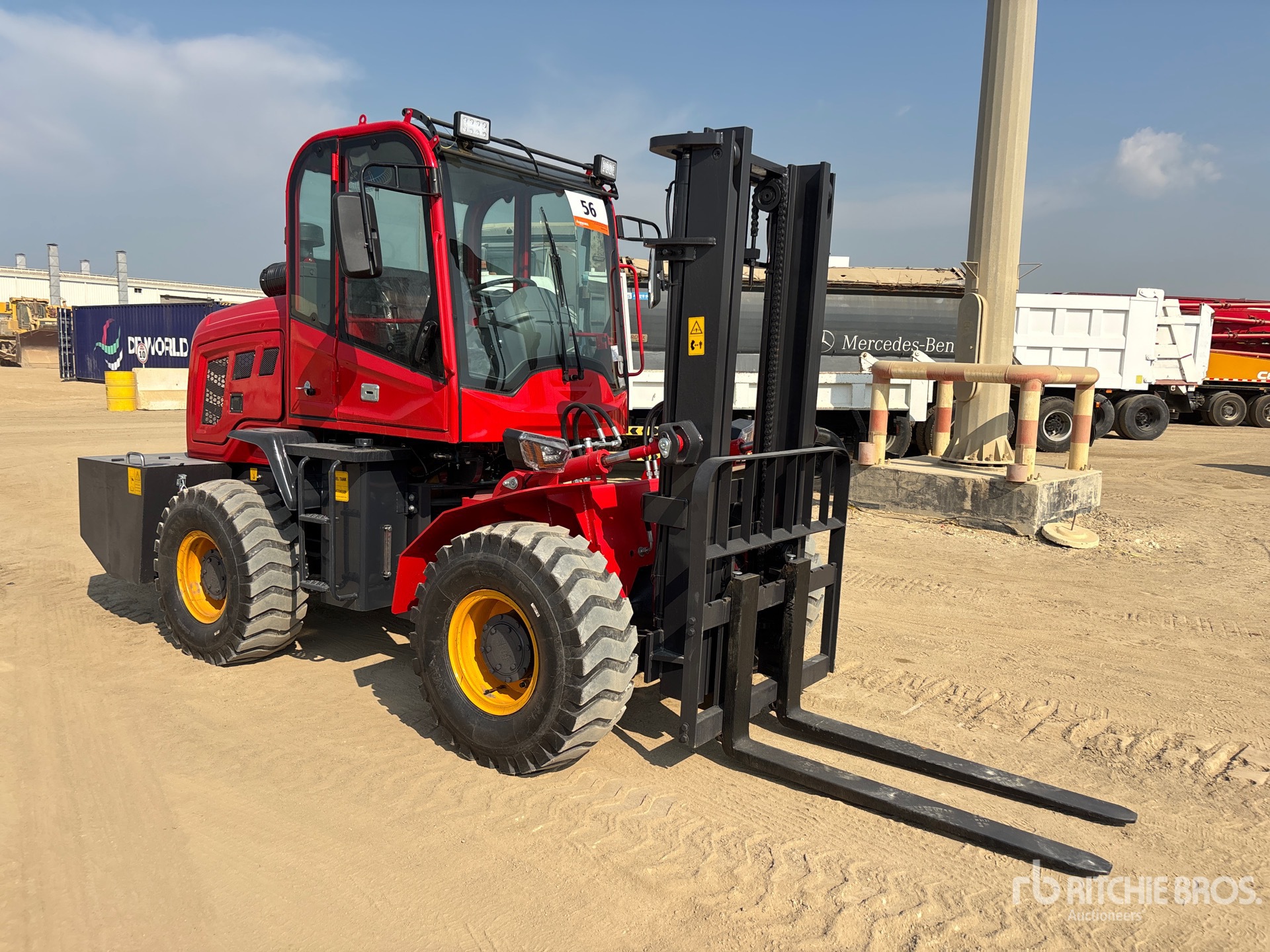 General Appearance with Picture, Right Front Corner