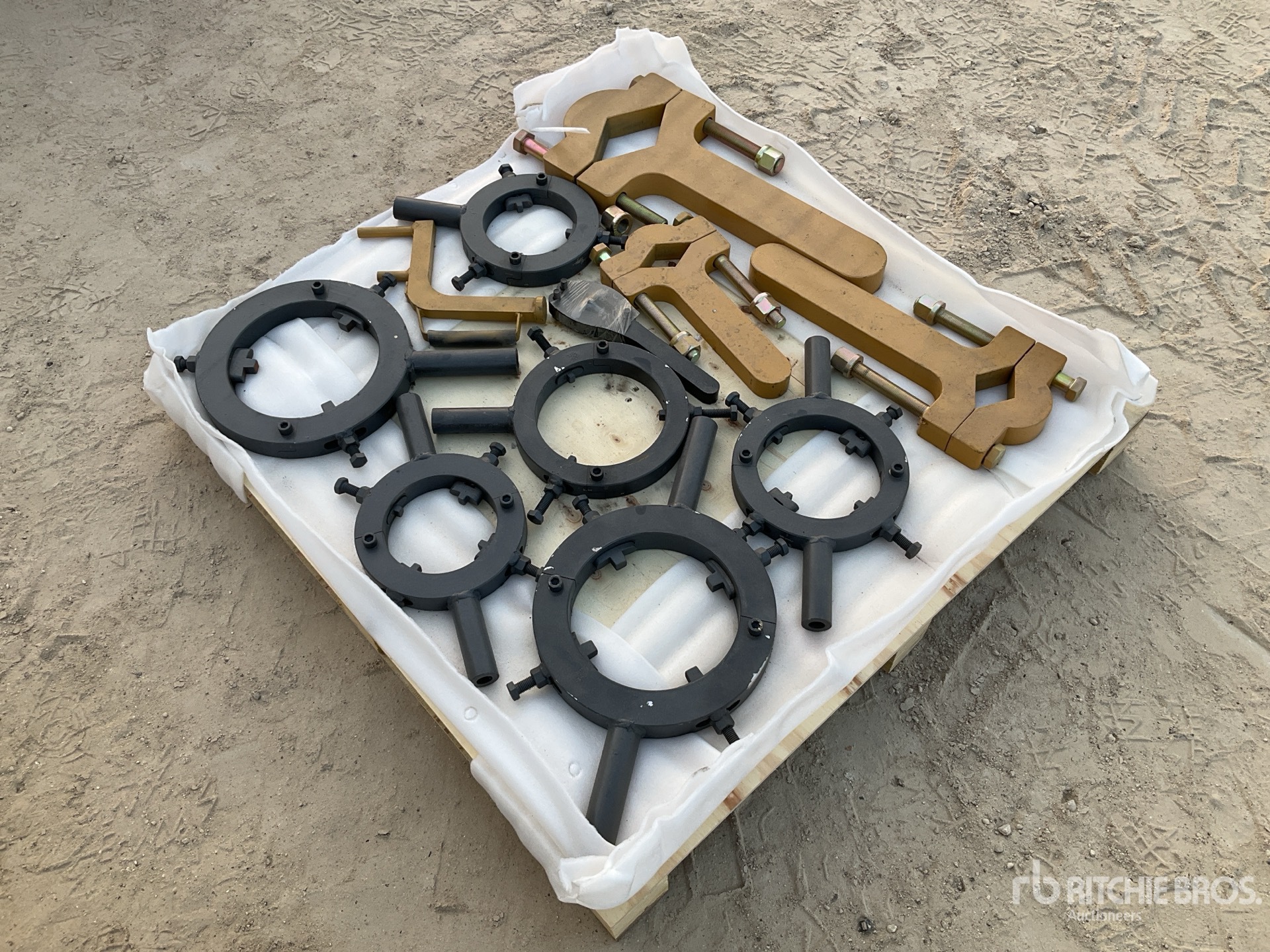 Aspect général with Image, coin arrière droit