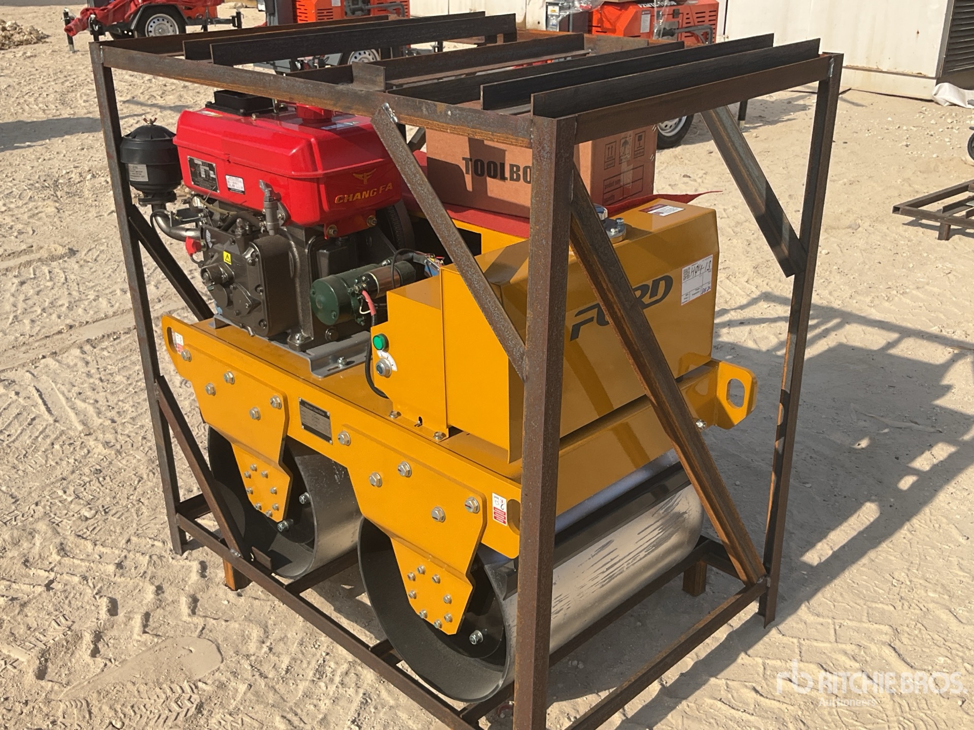 General Appearance with Picture, Right Front Corner