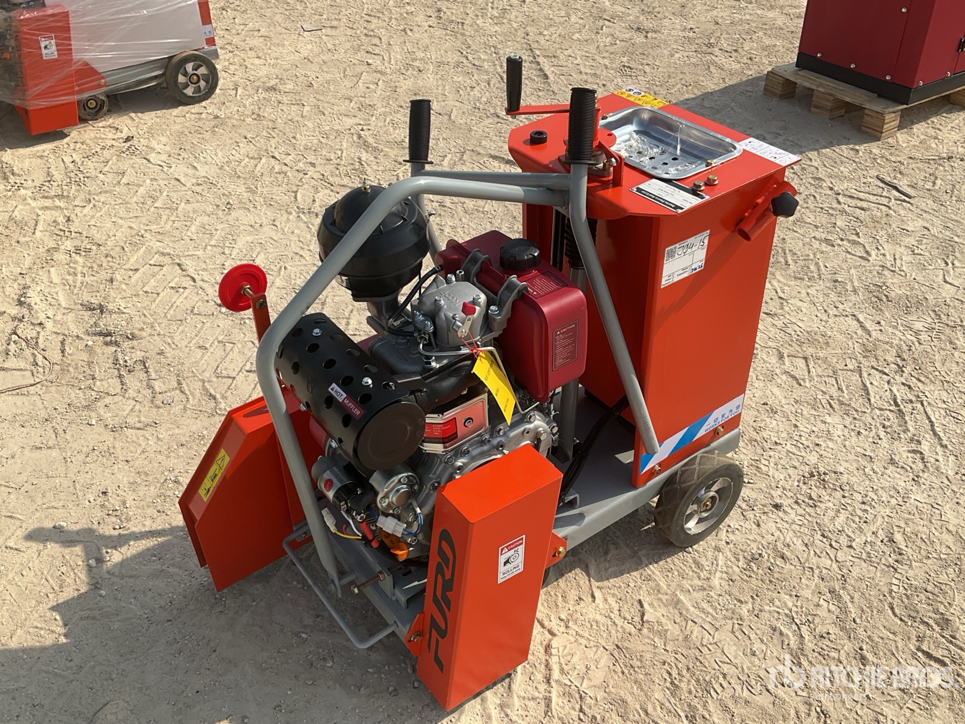 General Appearance with Bild, Ecke vorne links