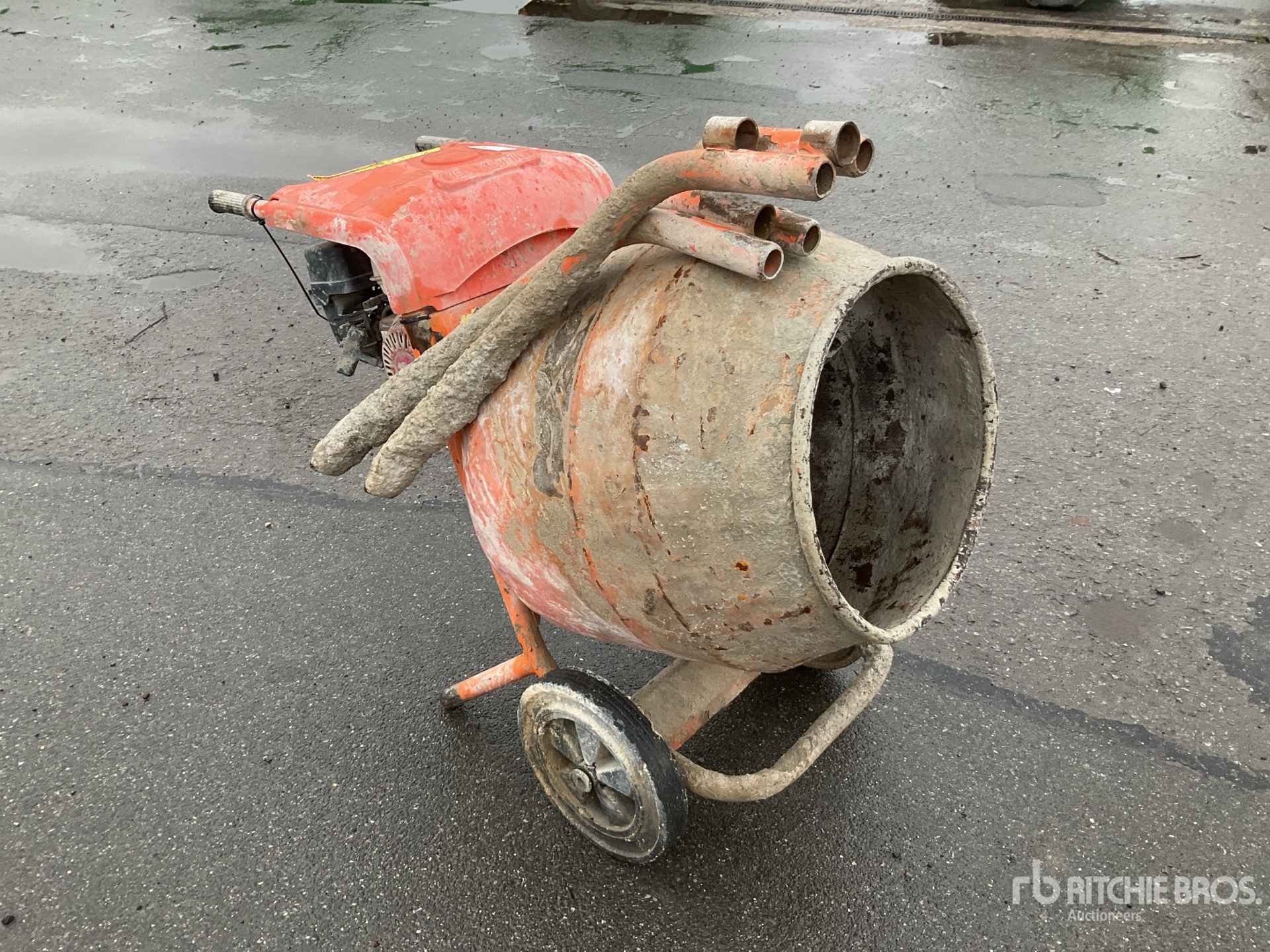 General Appearance with Picture, Right Front Corner