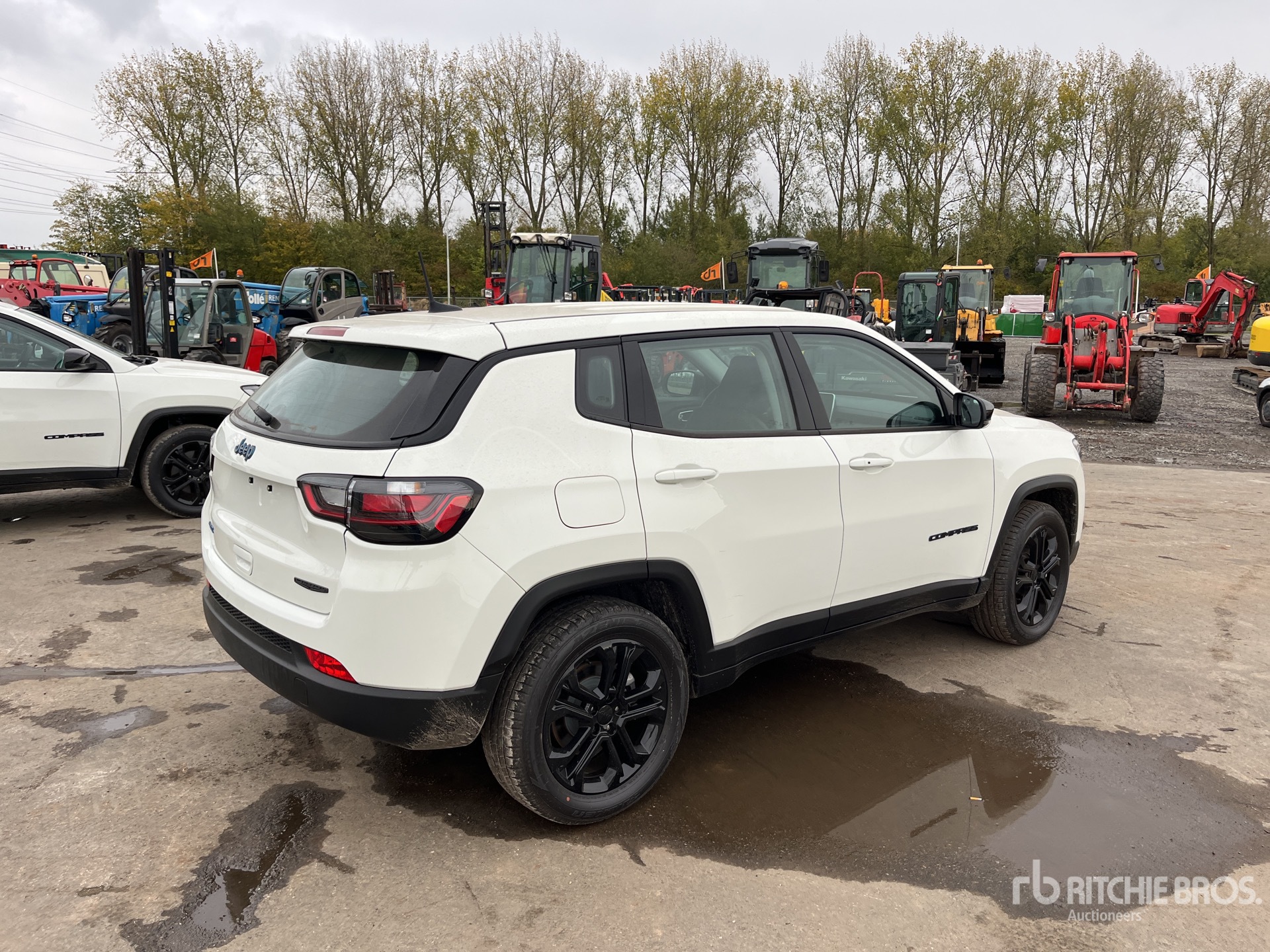 General Appearance with Picture, Right Rear Corner