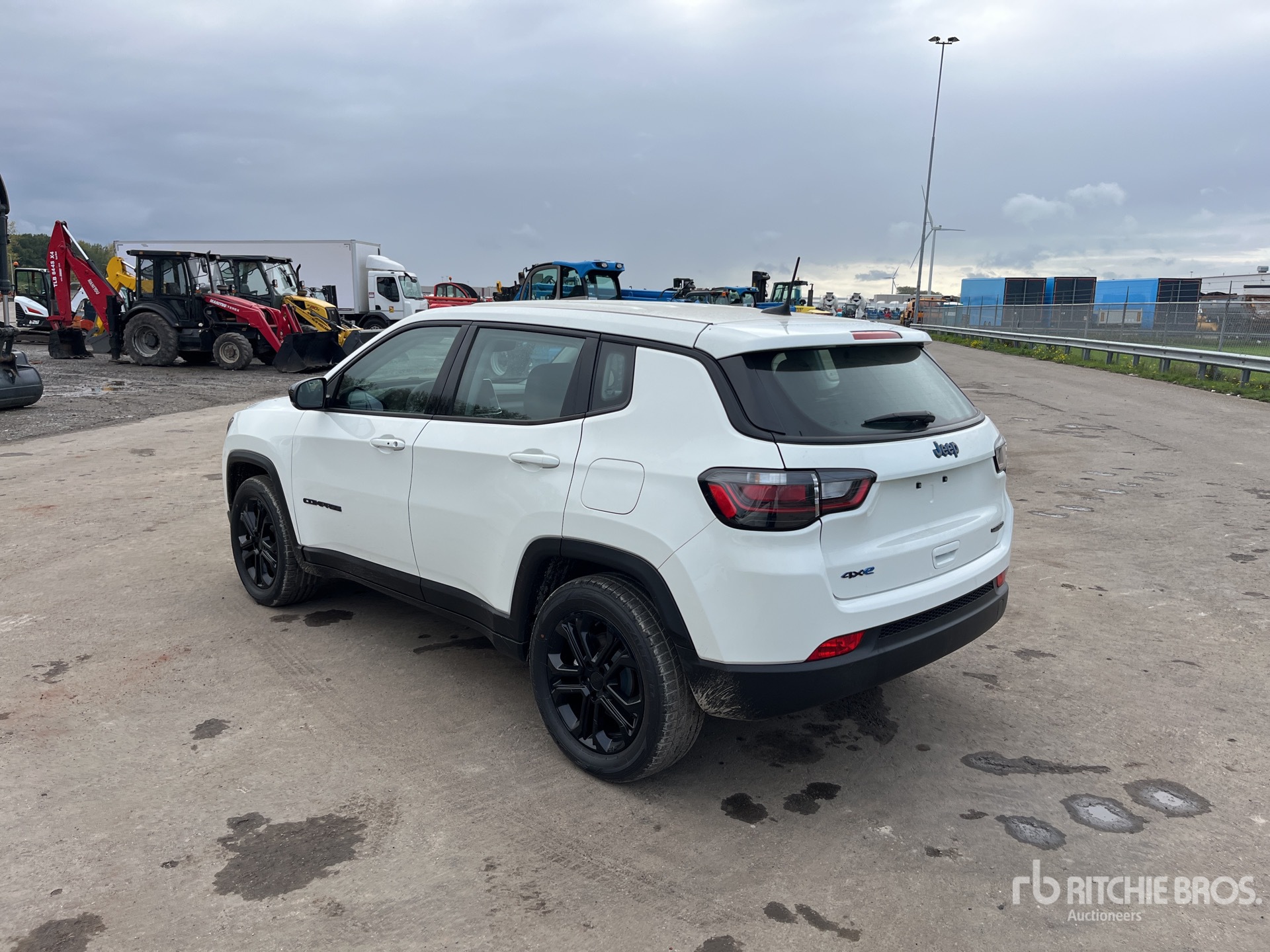 General Appearance with Picture, Left Rear Corner