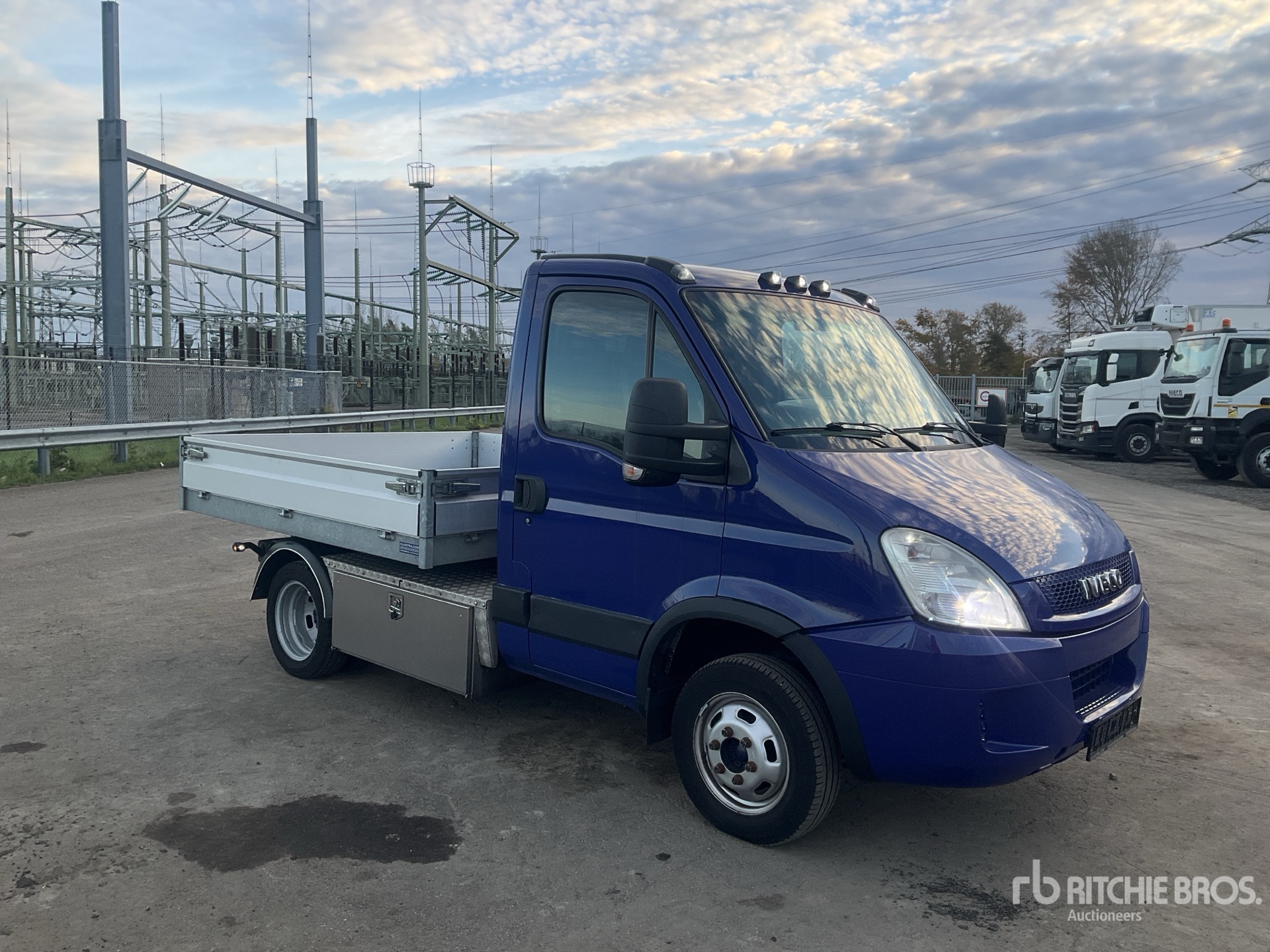 General Appearance with Foto, angolo anteriore destro