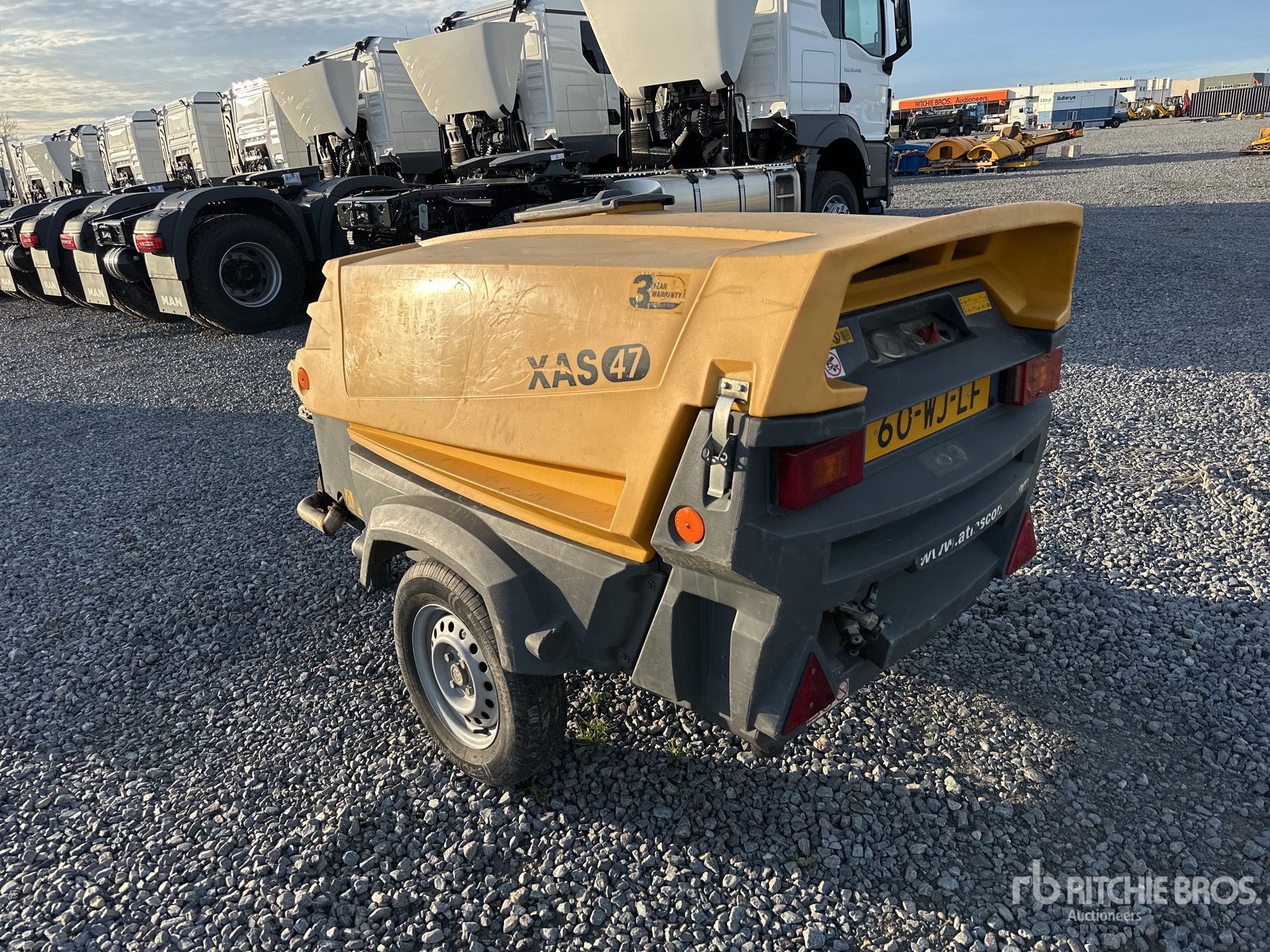 General Appearance with Picture, Left Rear Corner