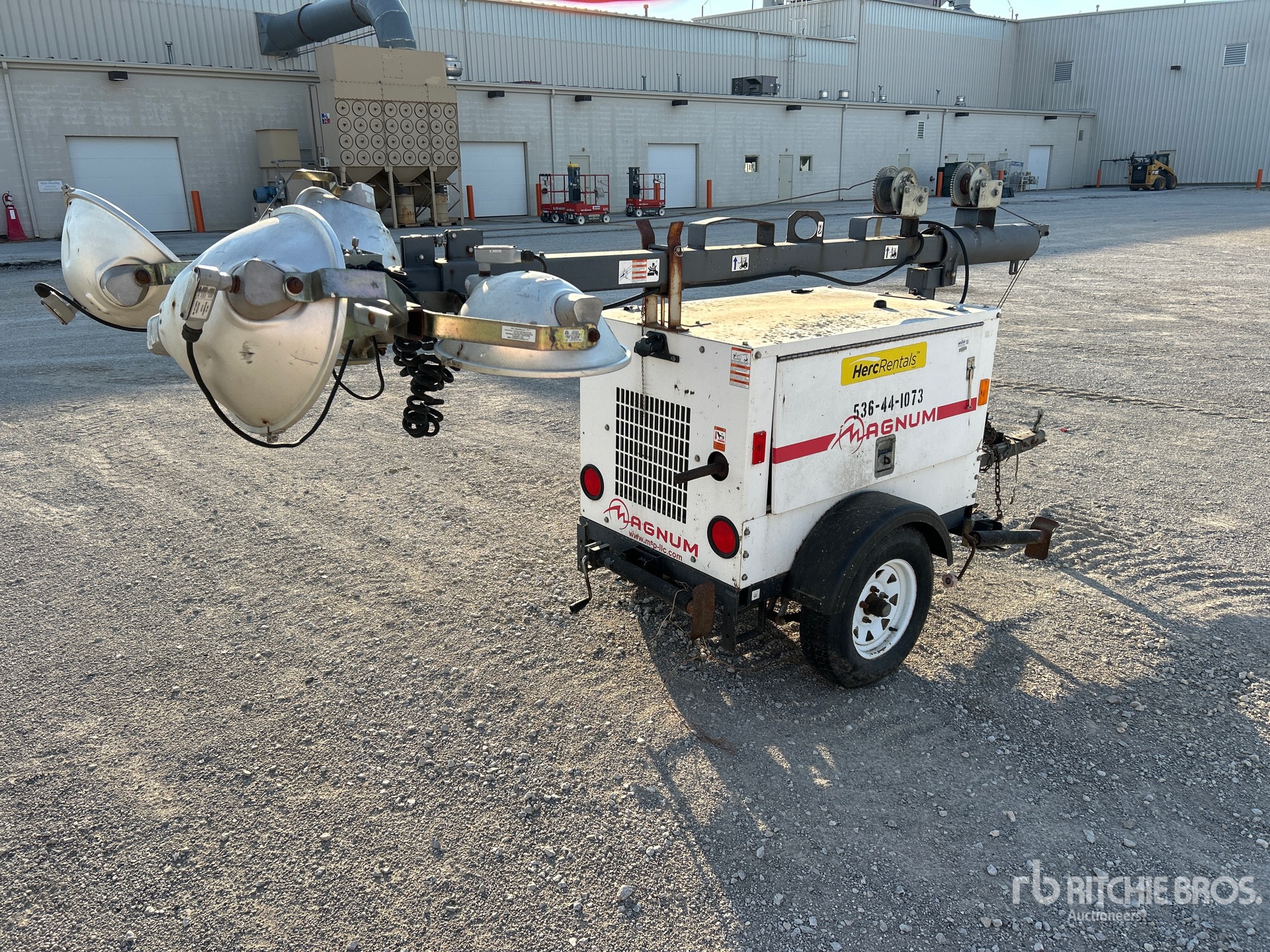 General Appearance with Bild, Ecke vorne rechts