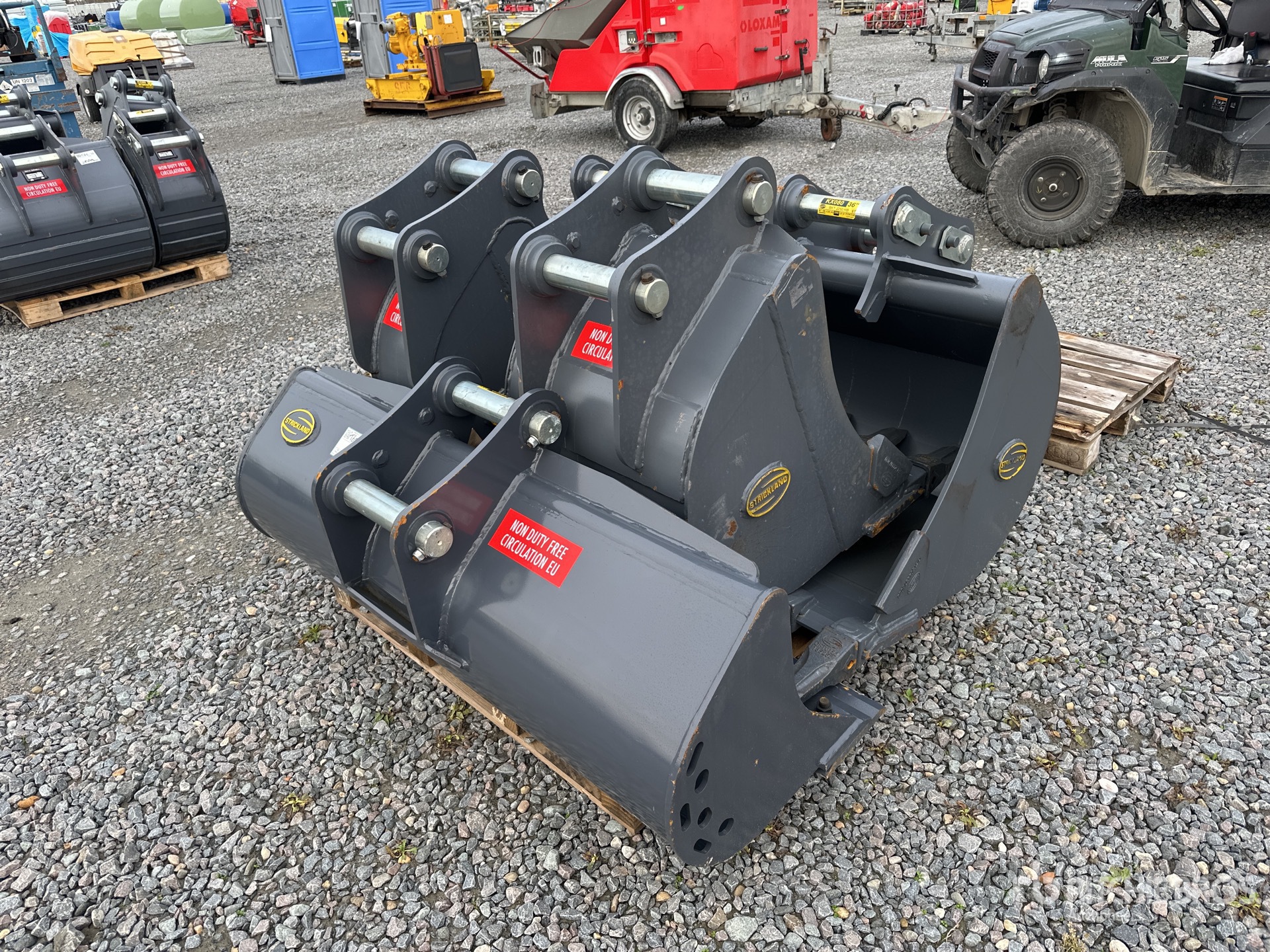 General Appearance with Foto, angolo anteriore destro