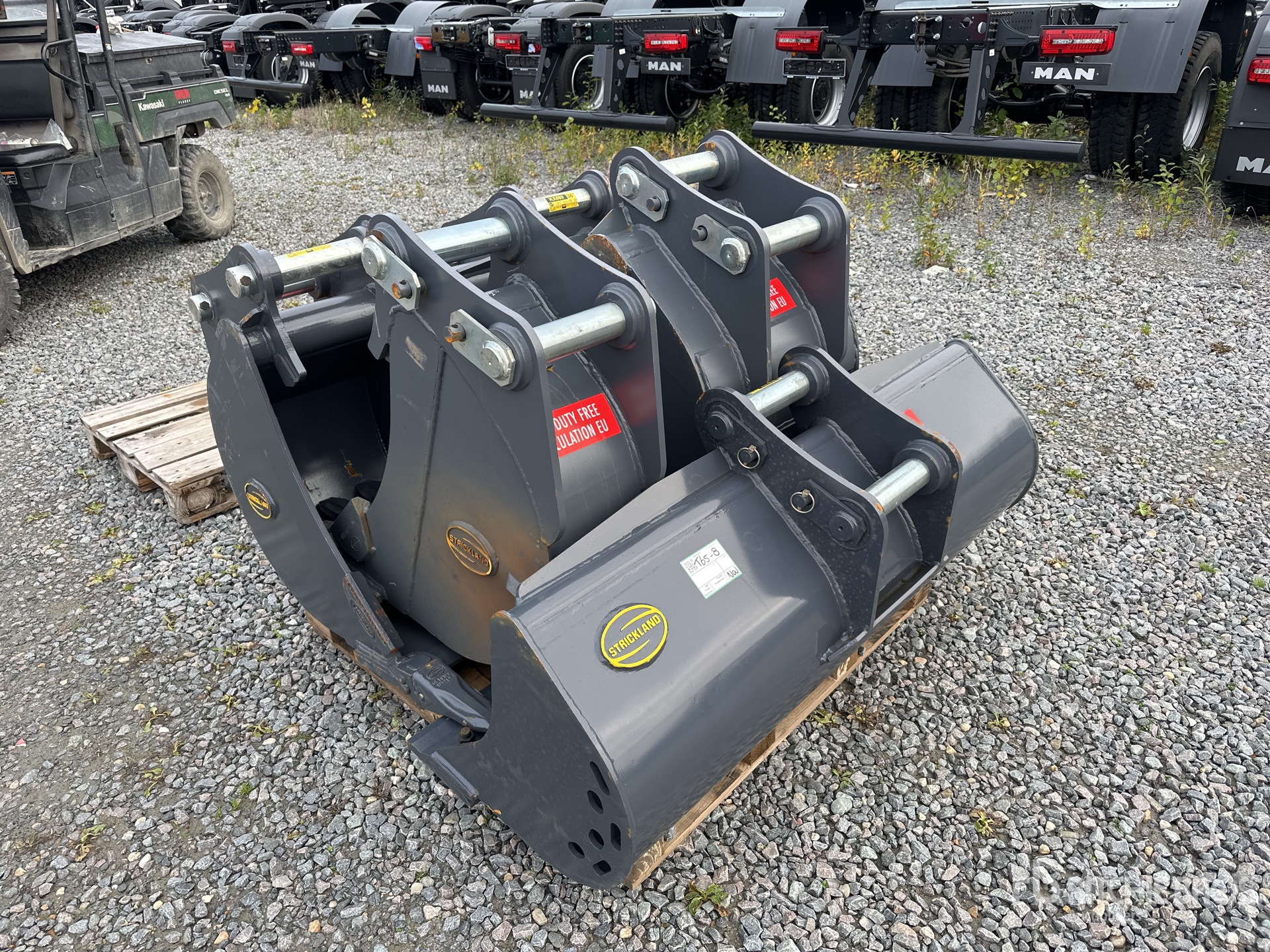 General Appearance with Foto, angolo anteriore sinistro