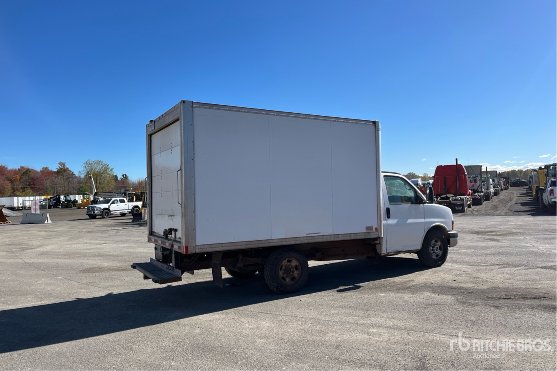 General Appearance with Picture, Right Rear Corner