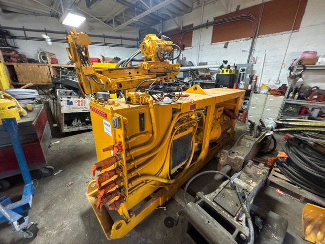 Klemm MR 701-01 Tracked Foundation Drill Klemm MR 701-01 Tracked Foundation Drill