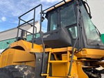 Wheel Loader General Appearance* with Hand Rails