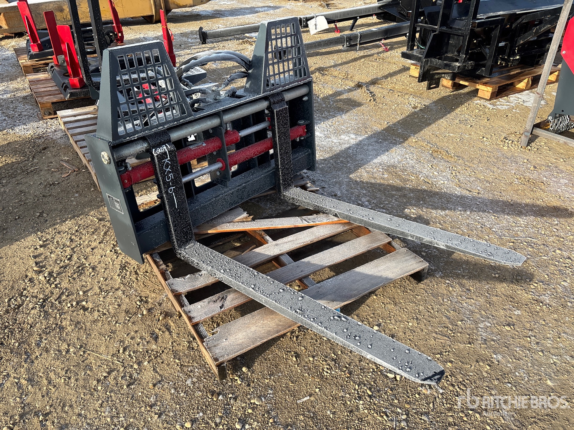 General Appearance with Picture, Right Front Corner