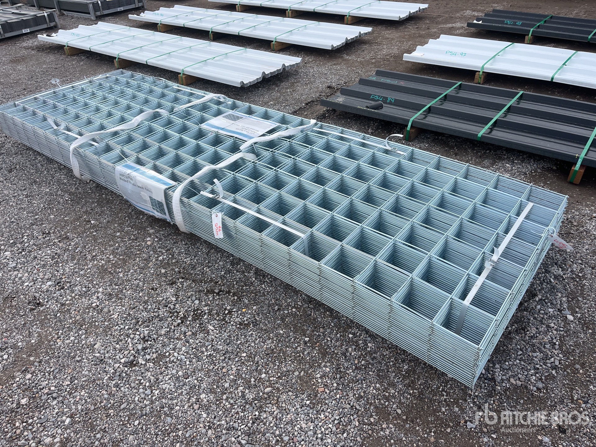 General Appearance with Bild, Ecke hinten links