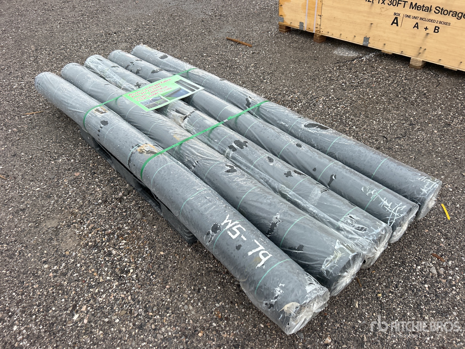 General Appearance with Bild, Ecke hinten links