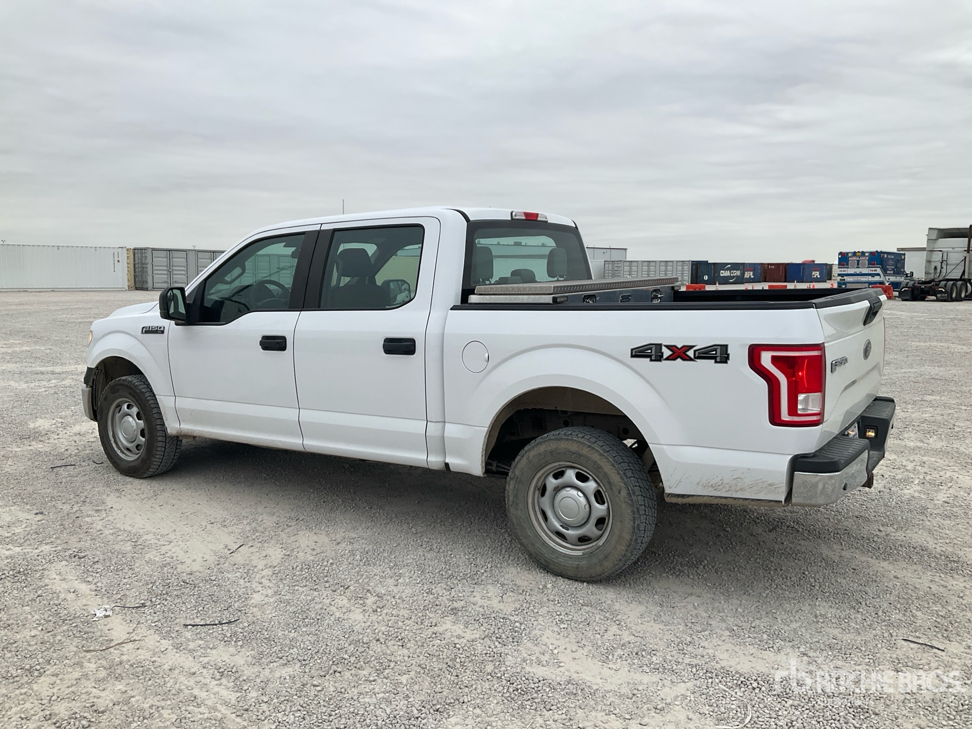 Aspect général with Image, coin arrière gauche