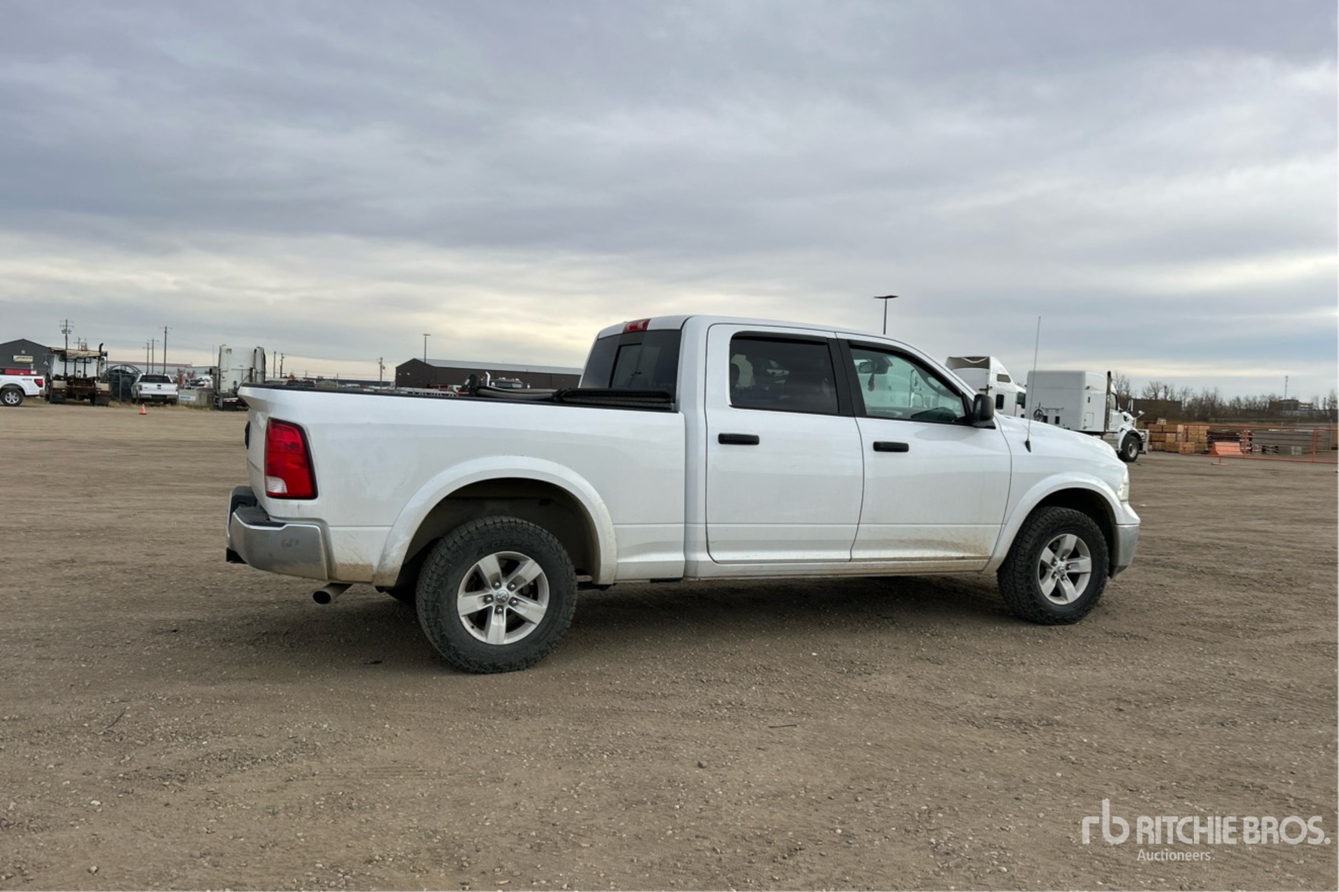 General Appearance with Picture, Right Rear Corner