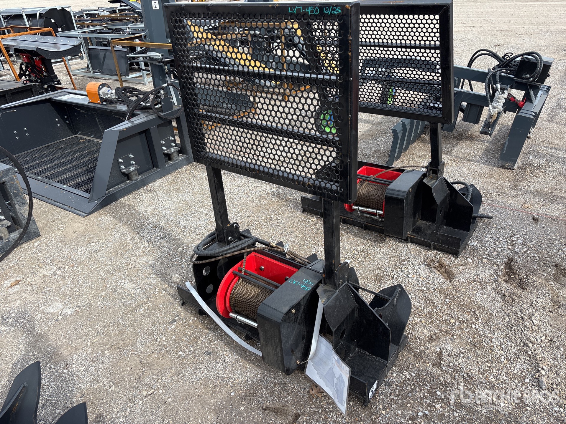 General Appearance with Bild, Ecke hinten rechts