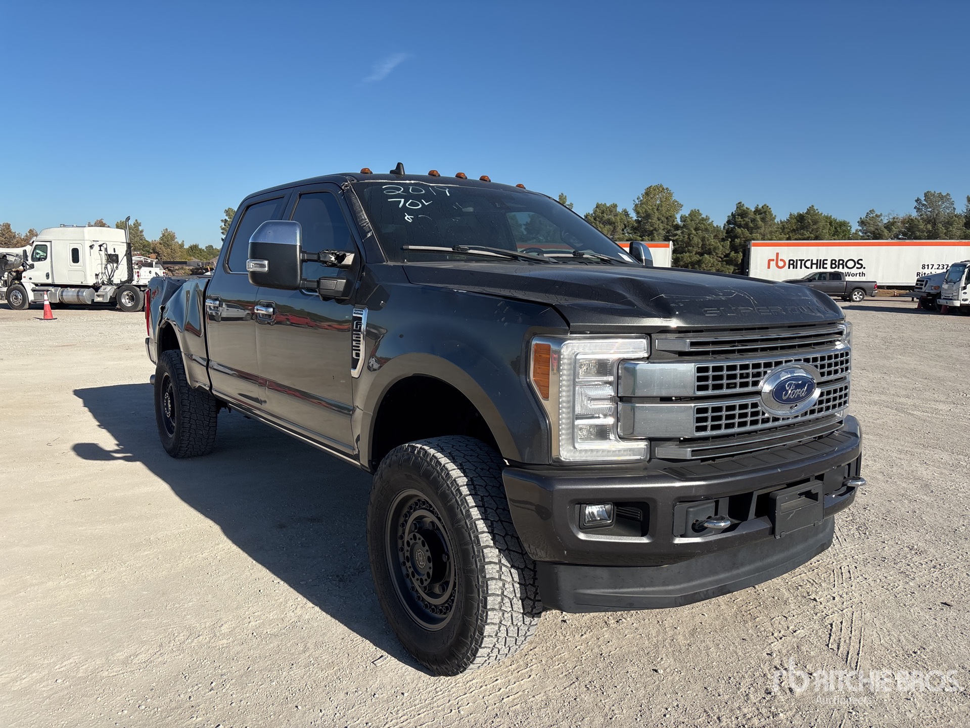 General Appearance with Picture, Right Front Corner