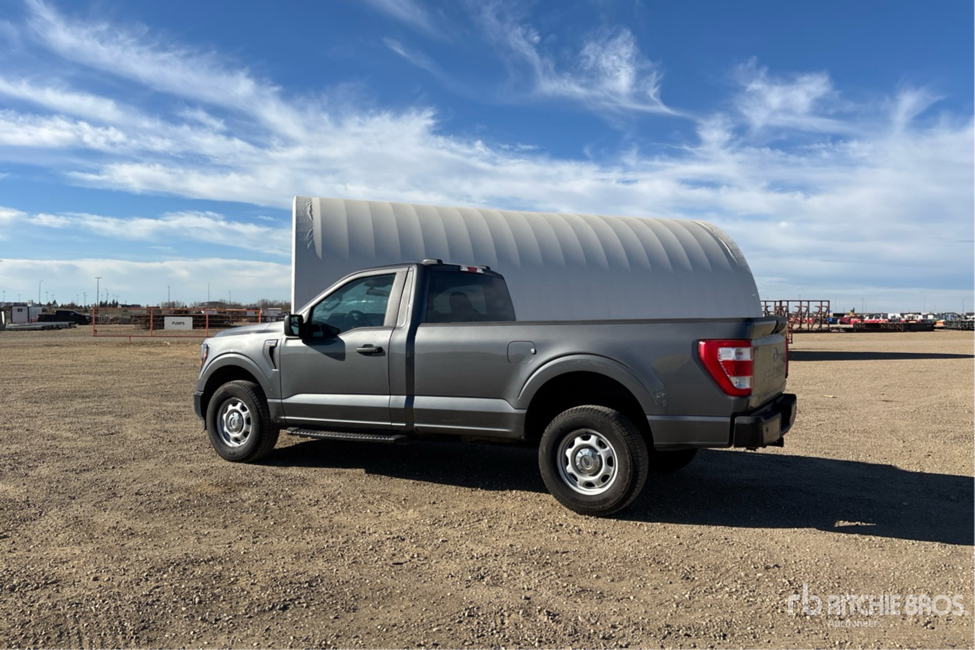 General Appearance with Picture, Left Rear Corner
