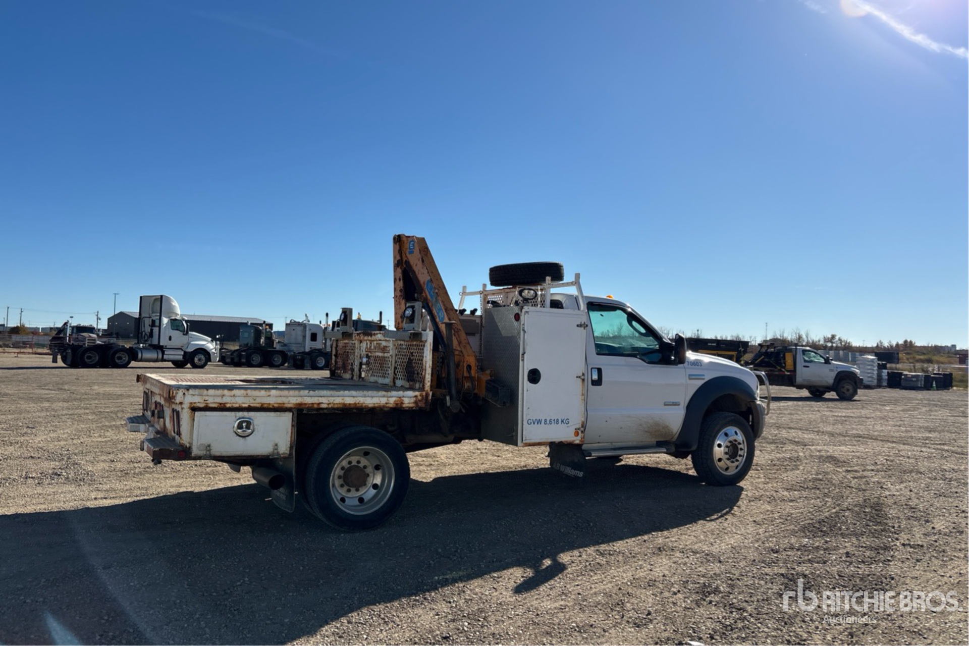General Appearance with Picture, Right Rear Corner