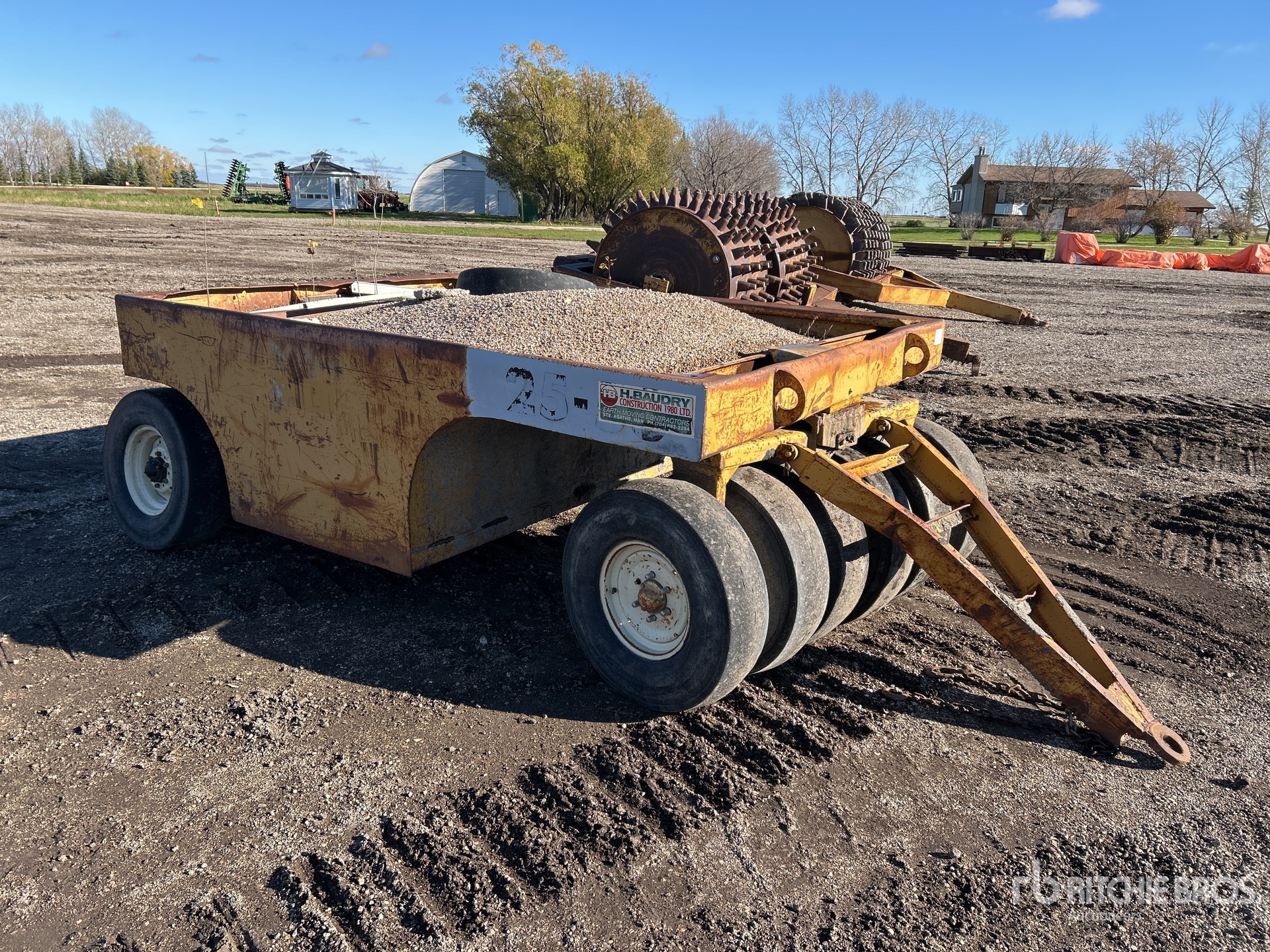 General Appearance with Bild, Ecke vorne rechts