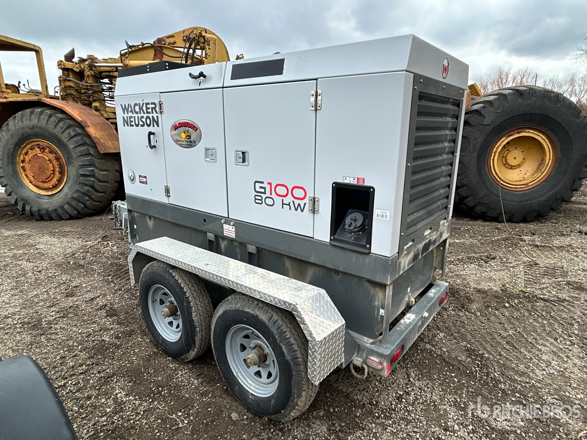 General Appearance with Picture, Left Rear Corner