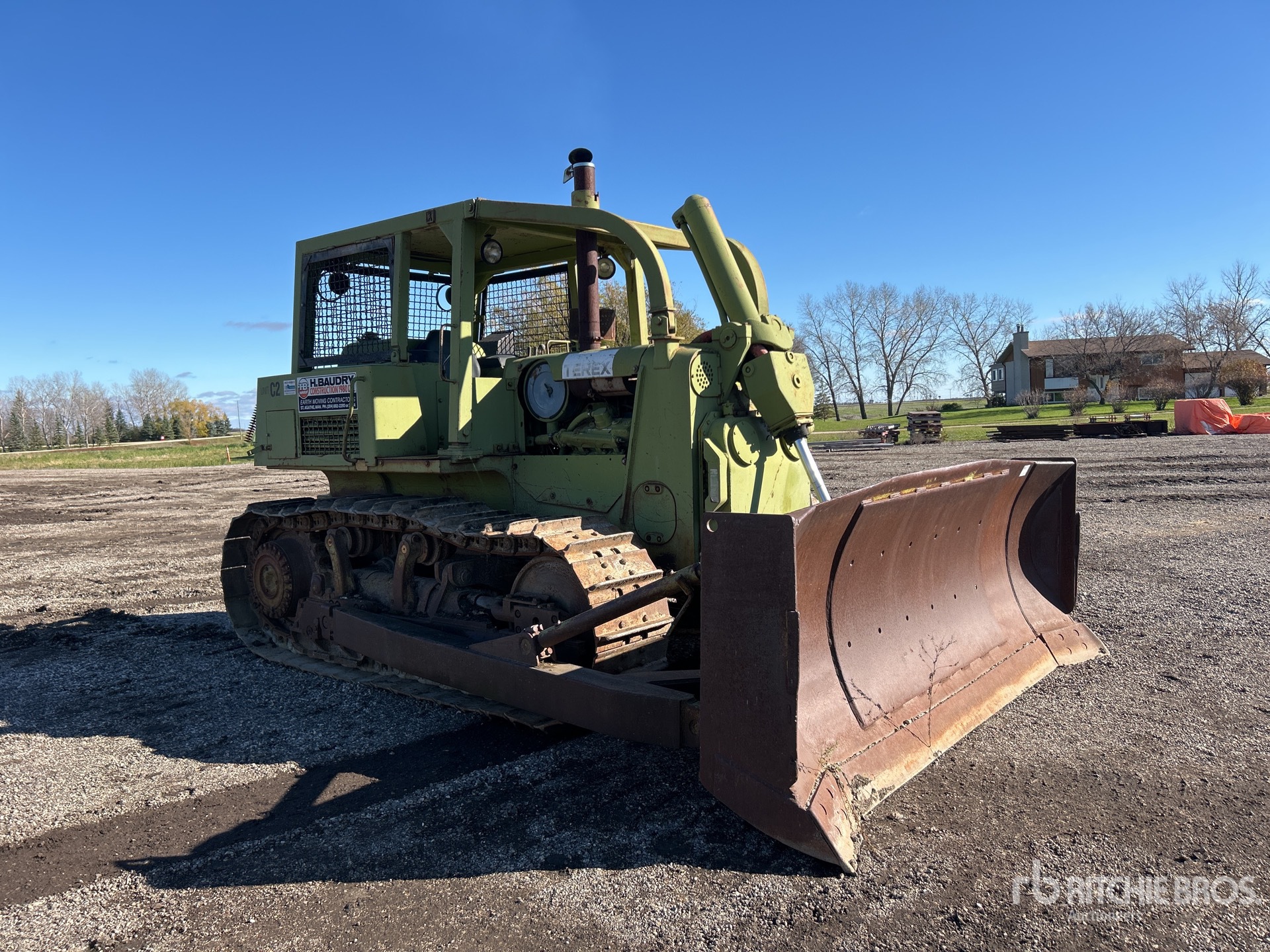 General Appearance with Bild, Ecke vorne rechts