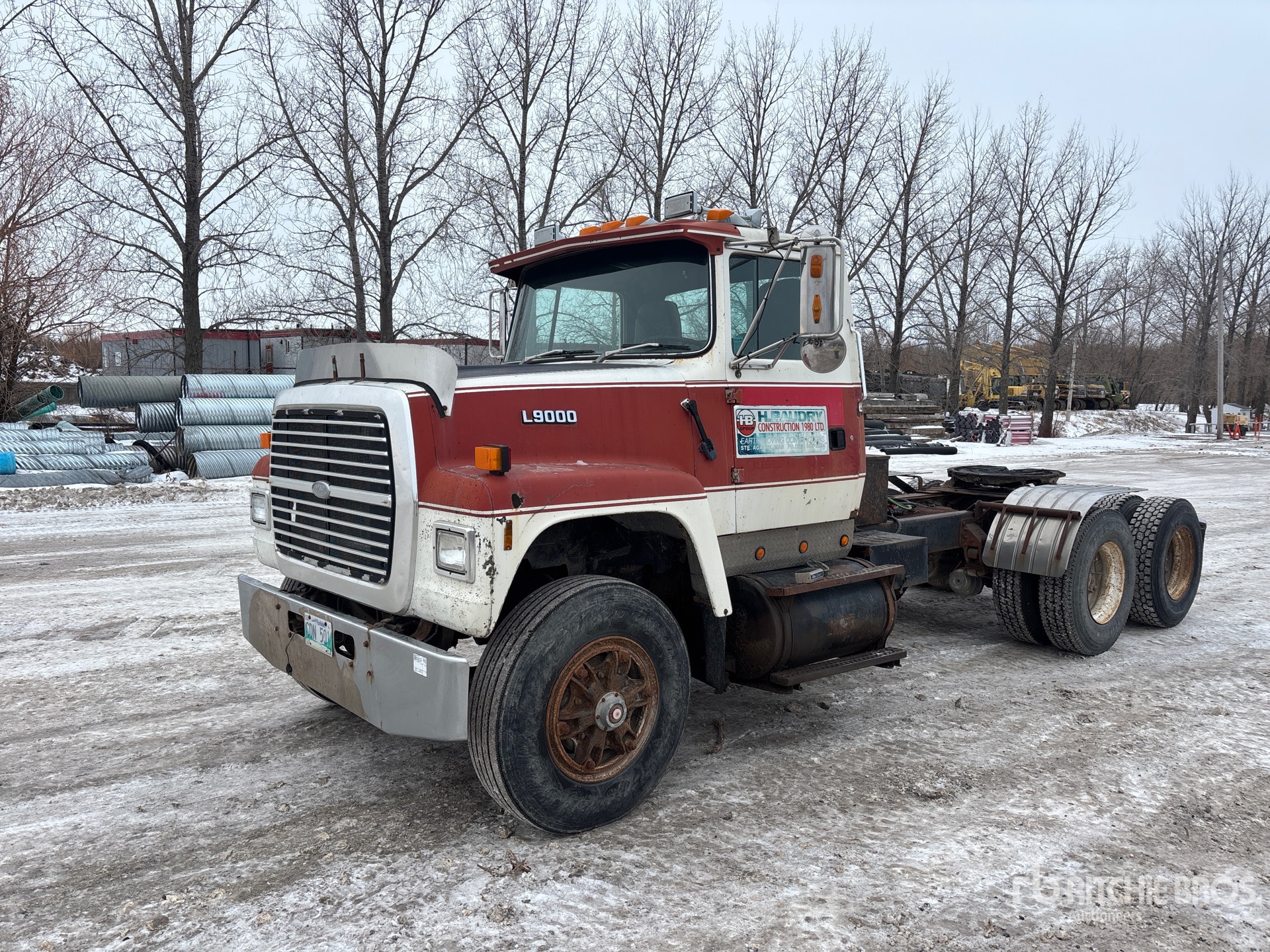 General Appearance with Featured Photo