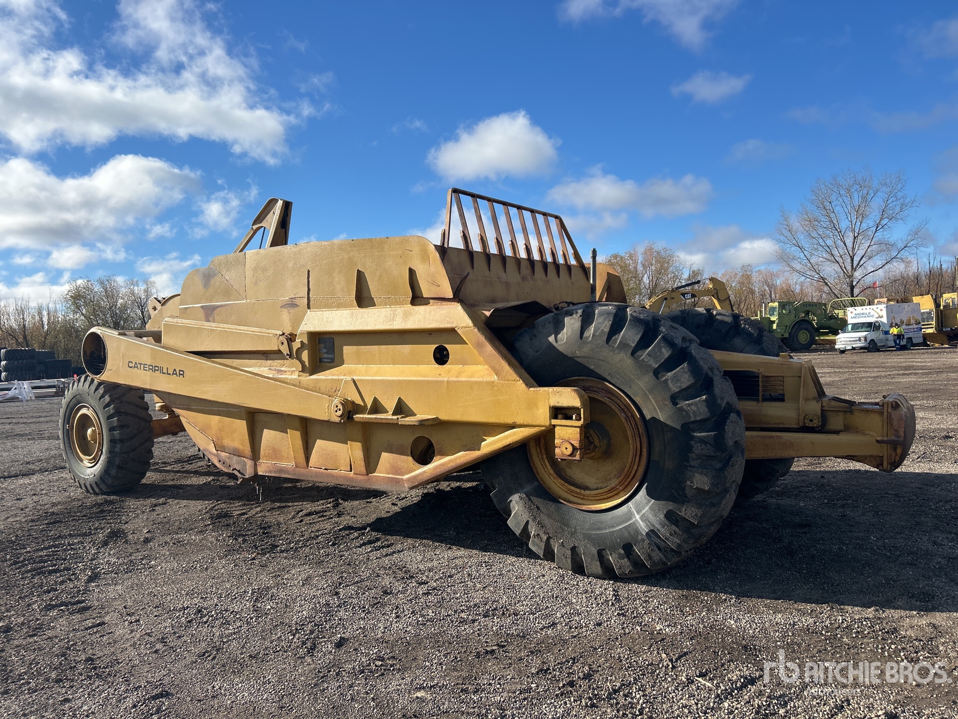 General Appearance with Bild, Ecke hinten links