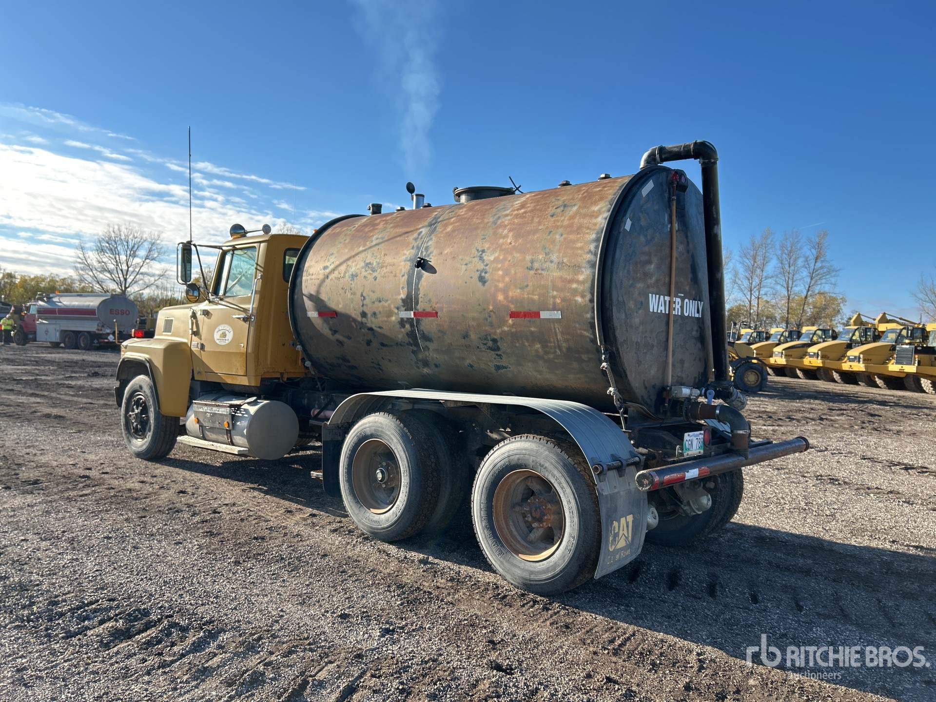 General Appearance with Bild, Ecke hinten links