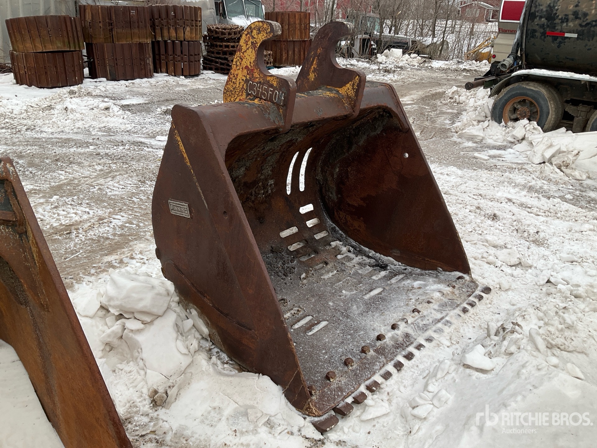 General Appearance with Image, coin avant droit