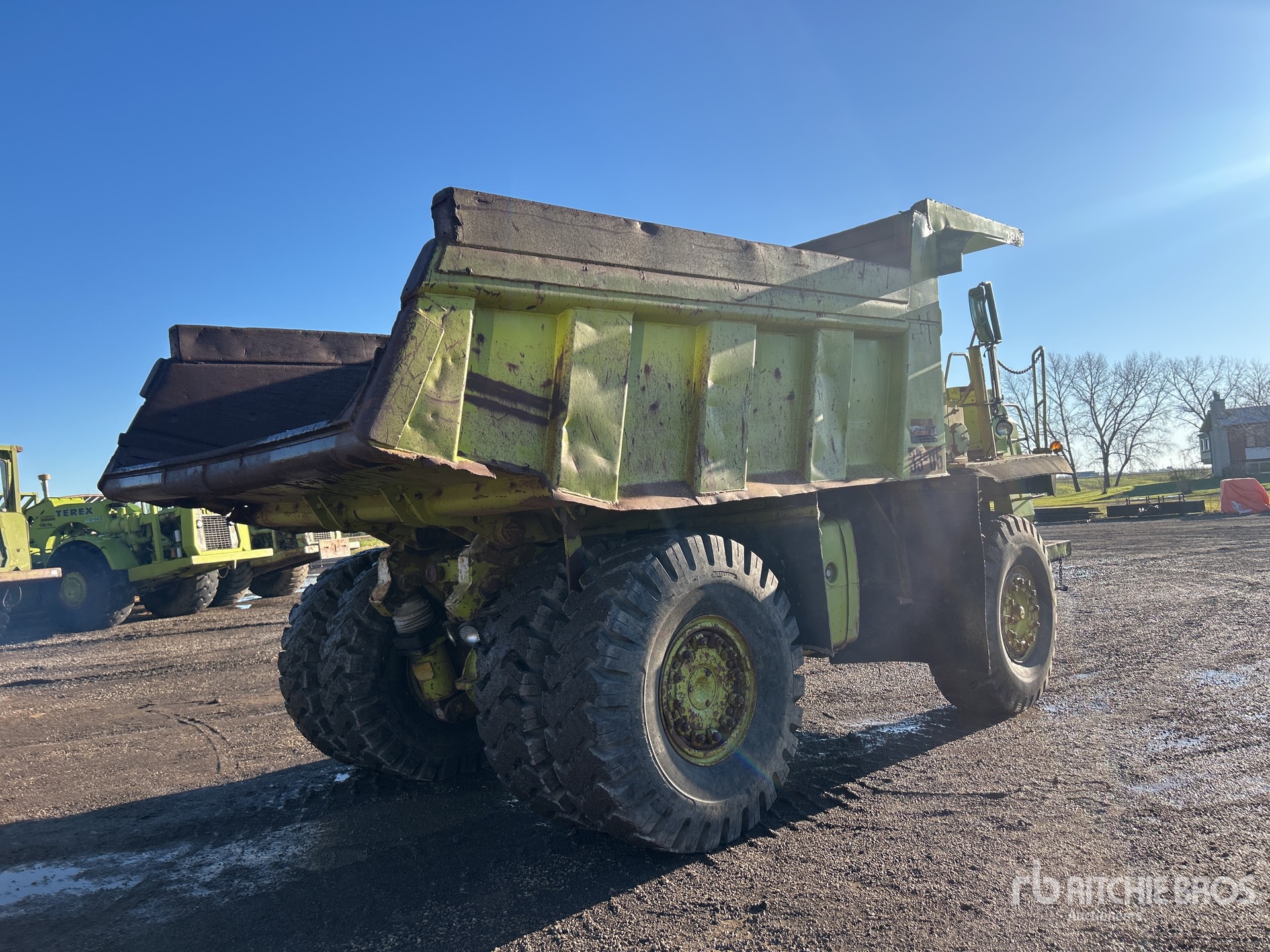 General Appearance with Image, coin arrière droit