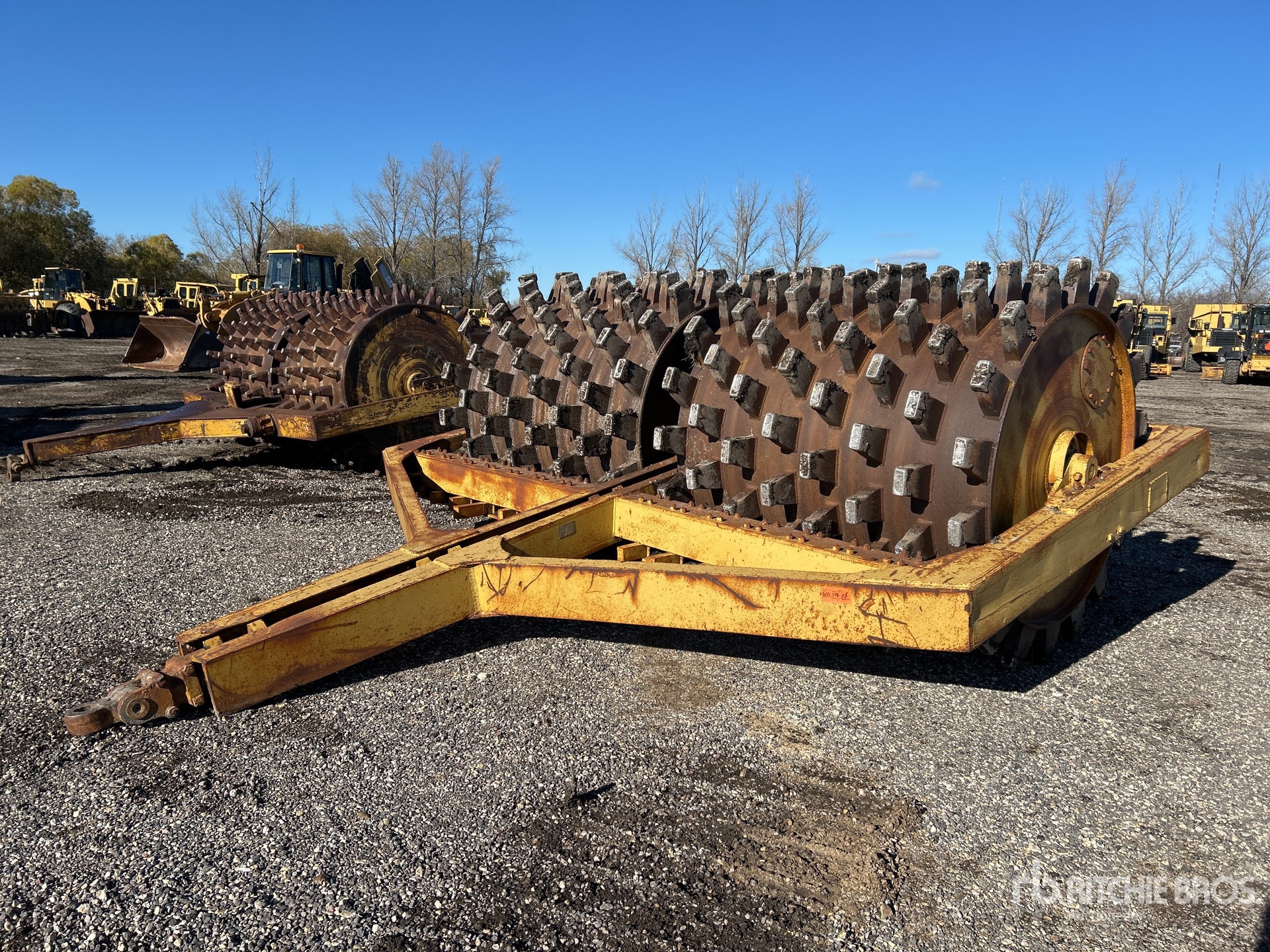 General Appearance with Bild, Ecke vorne links