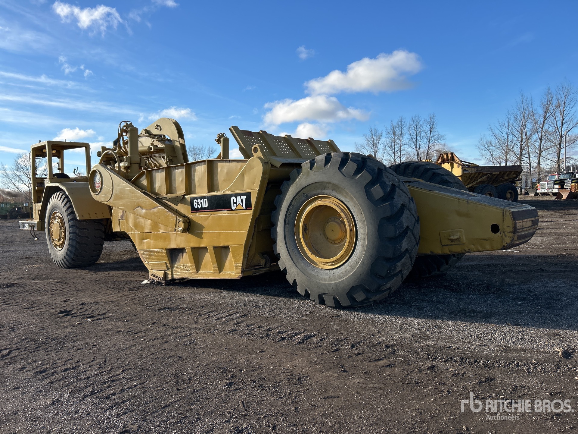 General Appearance with Imagen: esquina trasera izquierda