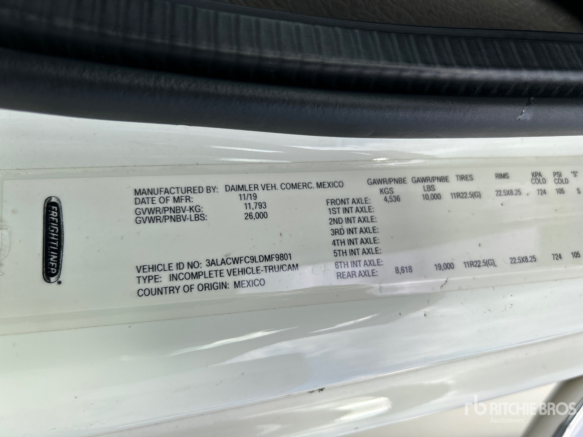 General Appearance with Serial Number / VIN