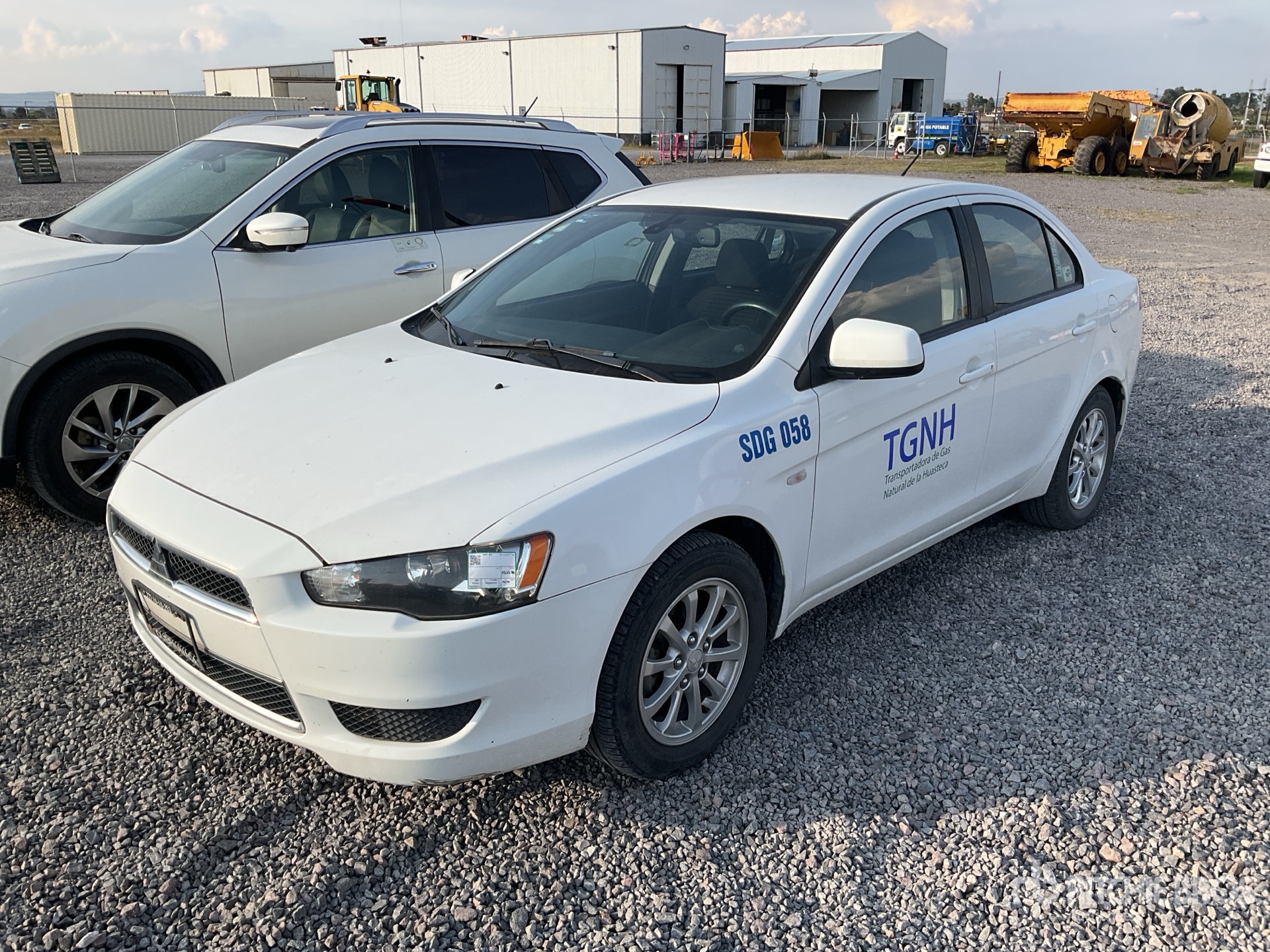 General Appearance with Featured Photo