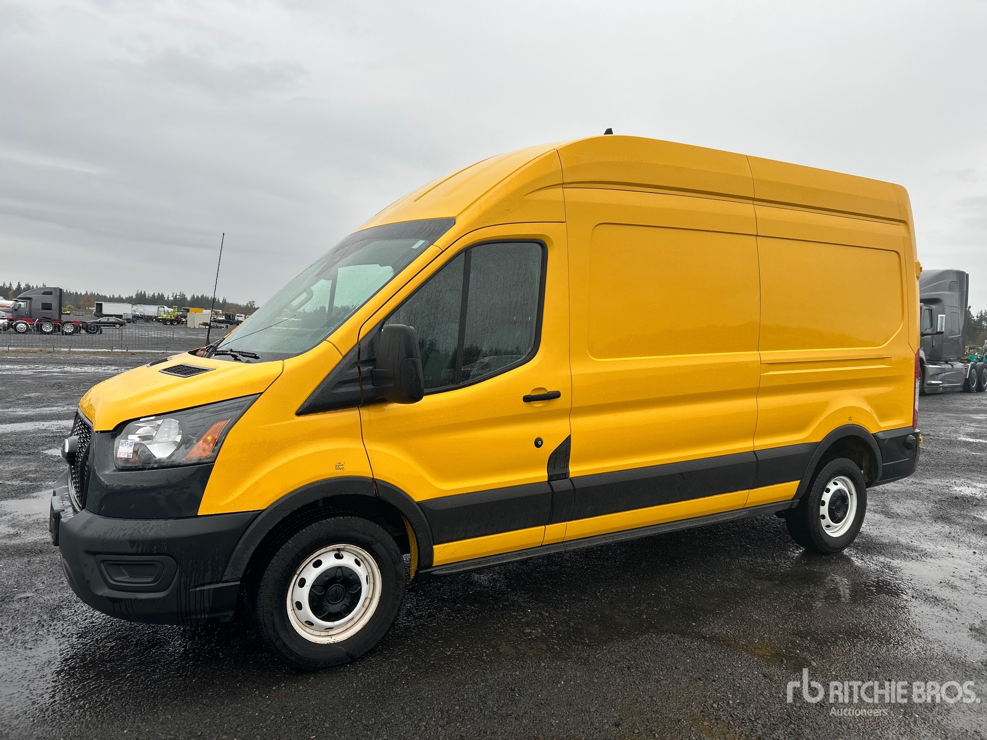 General Appearance with Picture, Left Front Corner