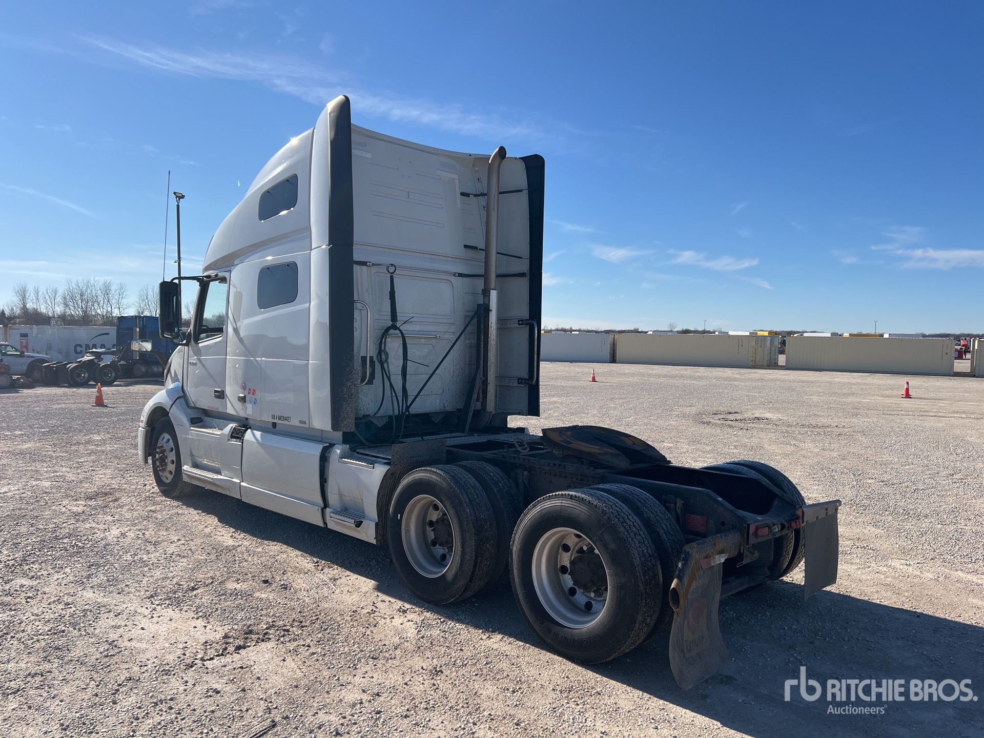 Aspect général with Image, coin arrière gauche