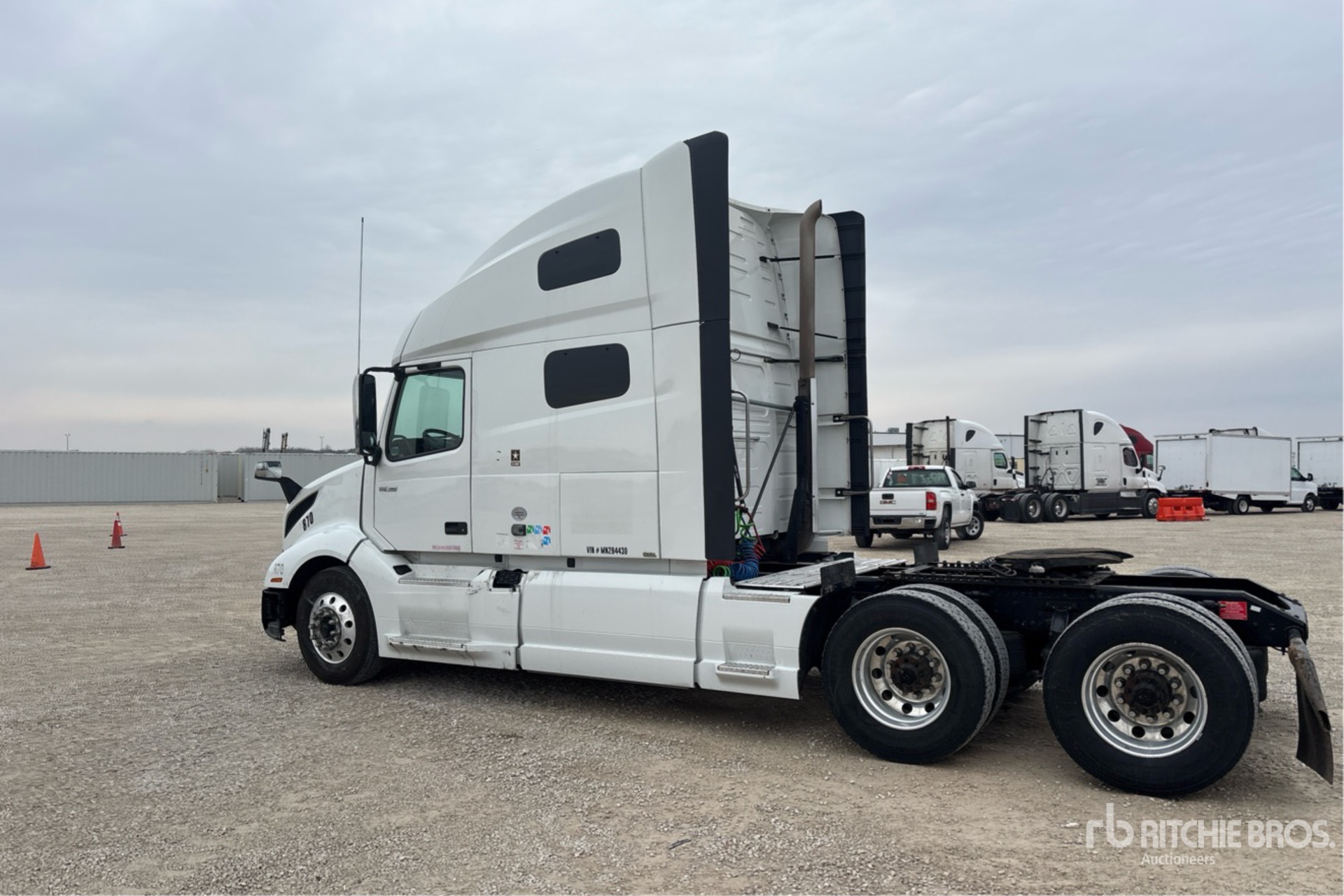 General Appearance with Picture, Left Rear Corner