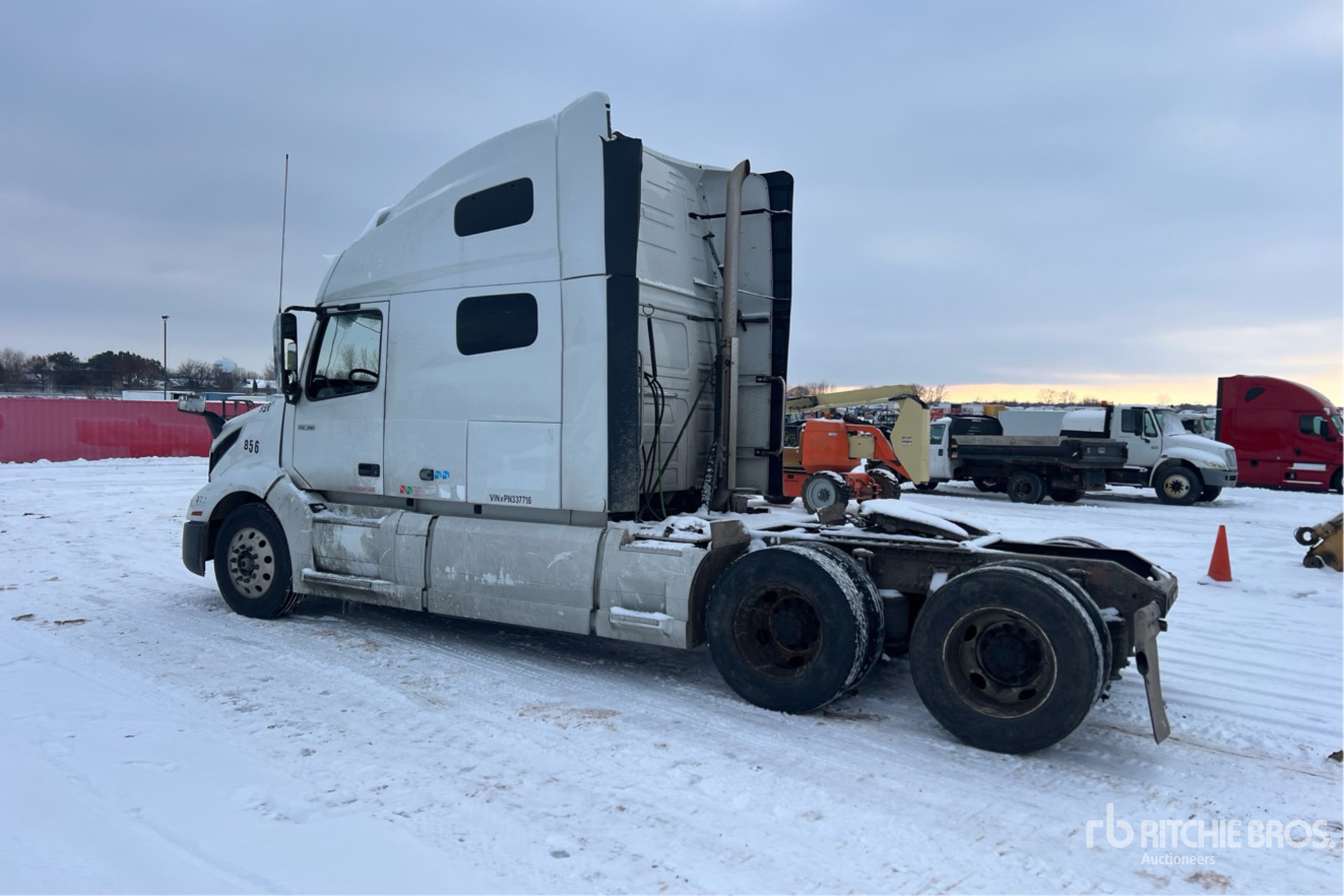 General Appearance with Imagen: esquina trasera izquierda