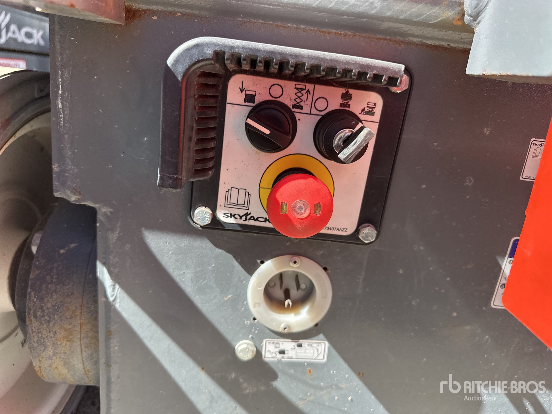 Control Station Ground with 