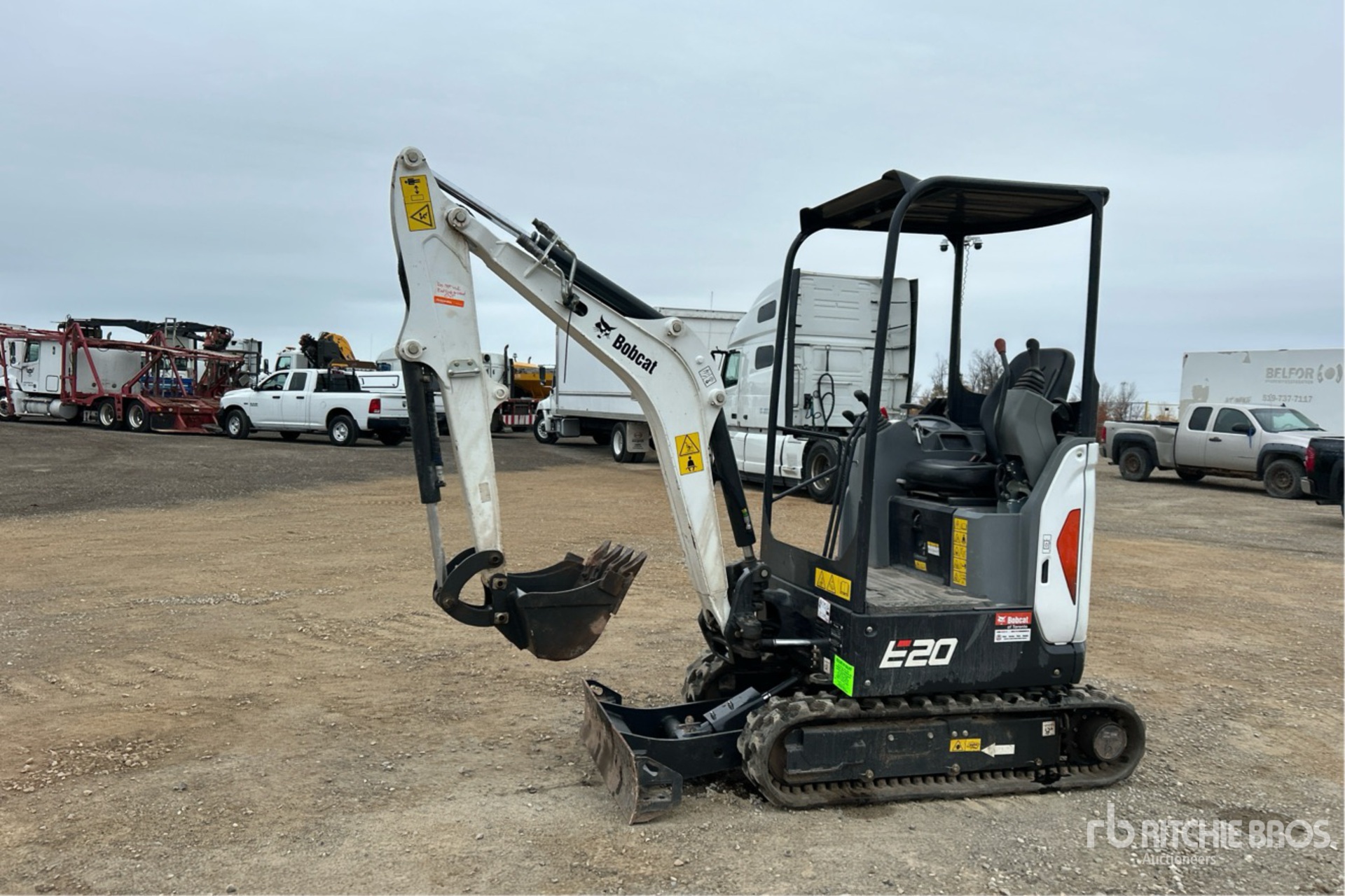 General Appearance with Zdjęcie, lewy górny róg