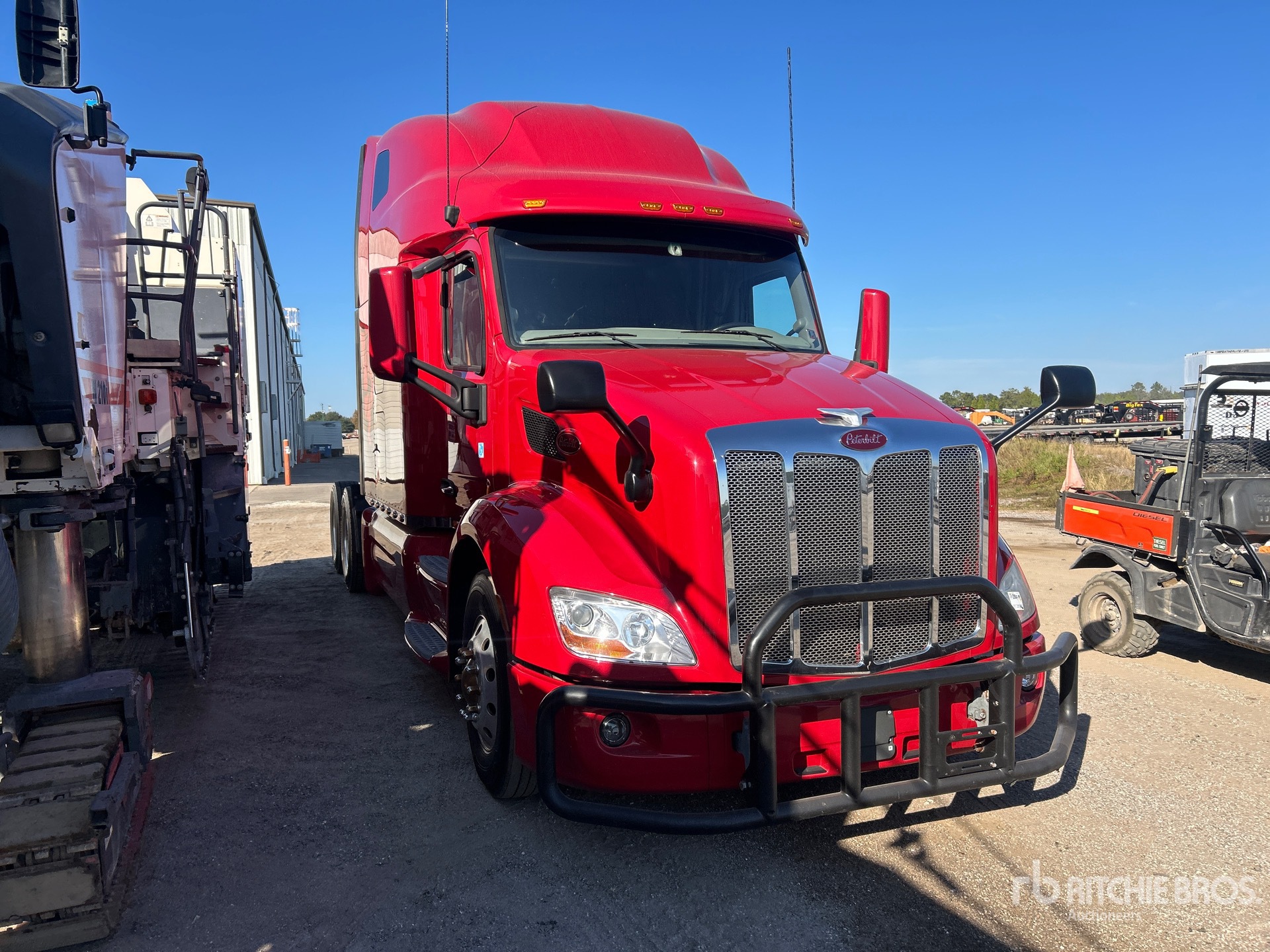 General Appearance with Picture, Right Front Corner