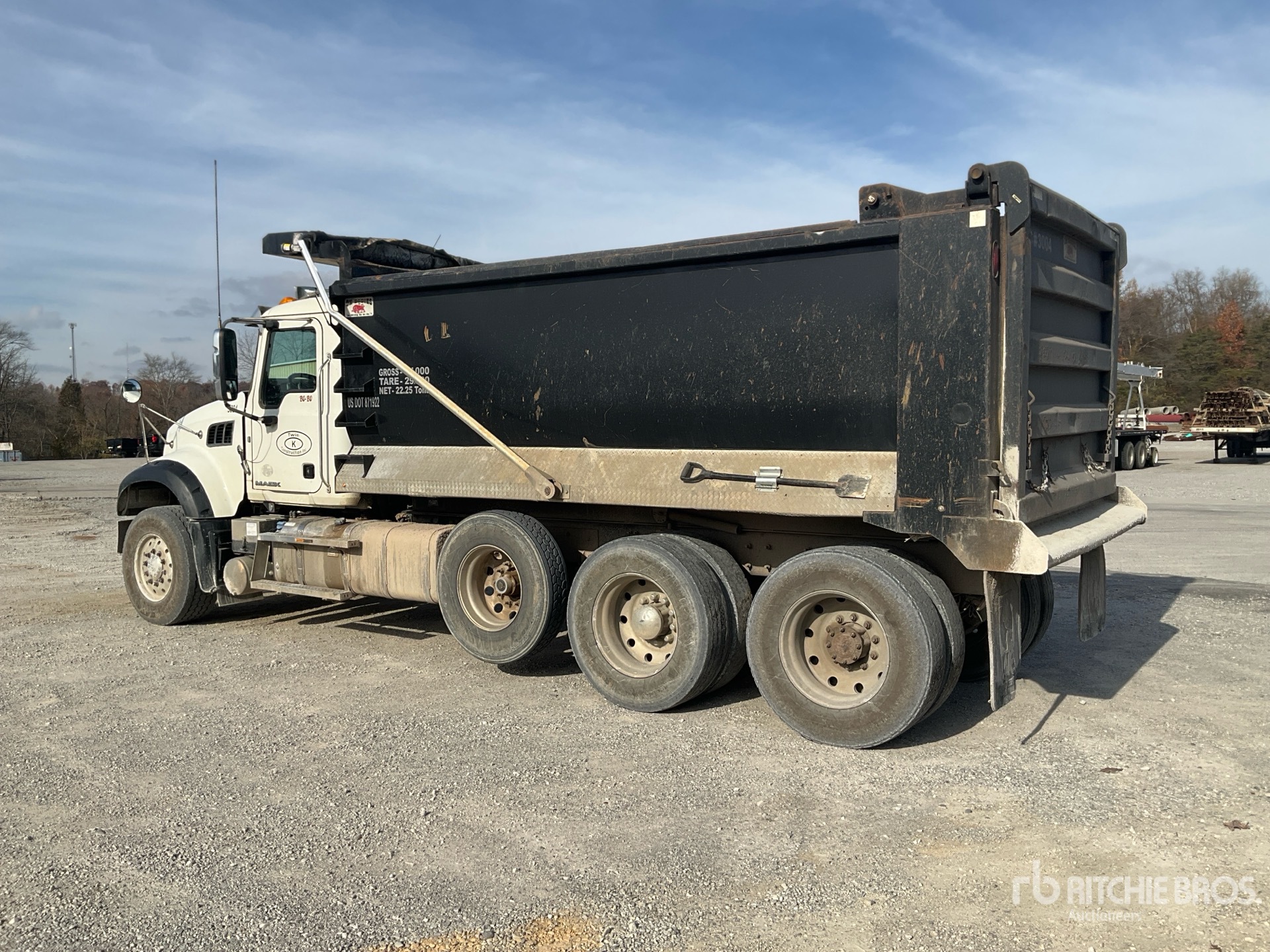 General Appearance with Imagen: esquina trasera izquierda