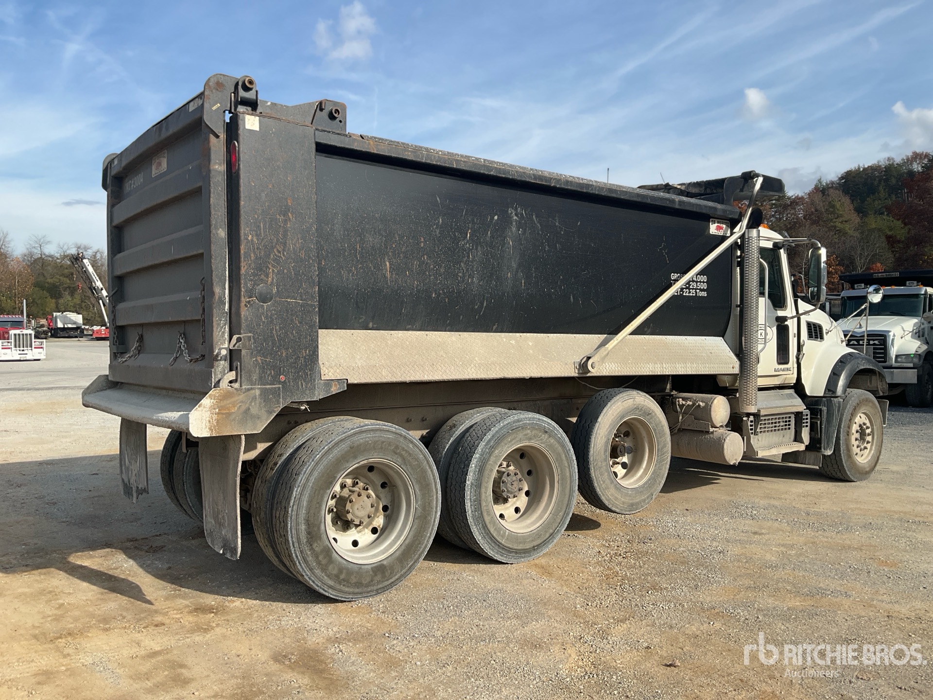 General Appearance with Imagen: esquina trasera derecha