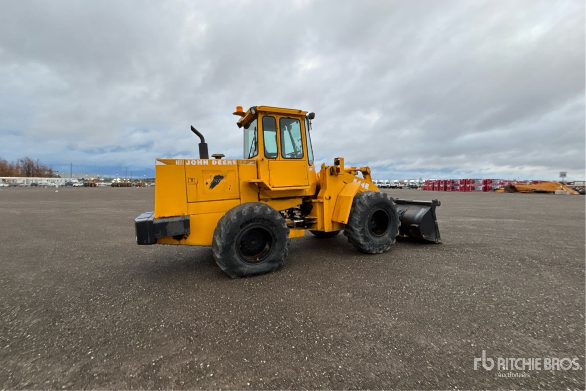 General Appearance with Picture, Right Rear Corner