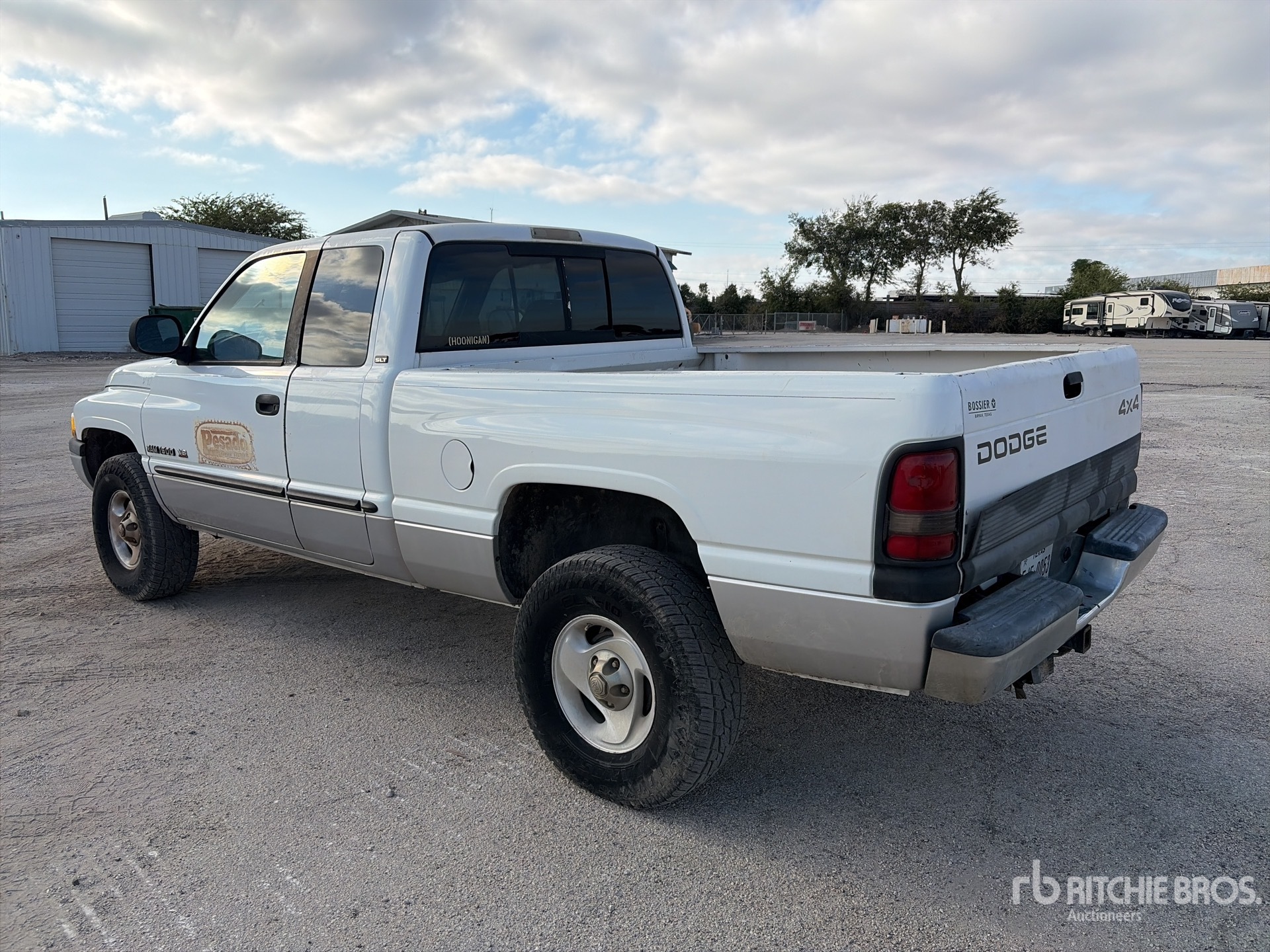 General Appearance with Picture, Left Rear Corner