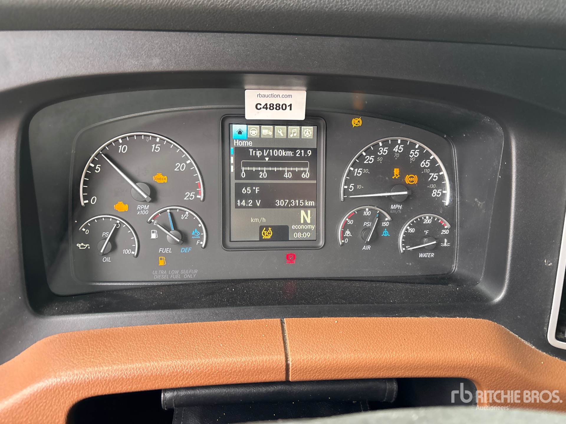 General Appearance with Hour Meter / Odometer